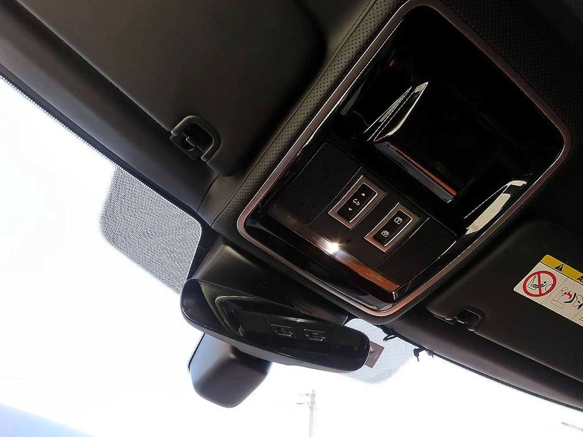 Land Rover Range Rover 4th Generation превью 14
