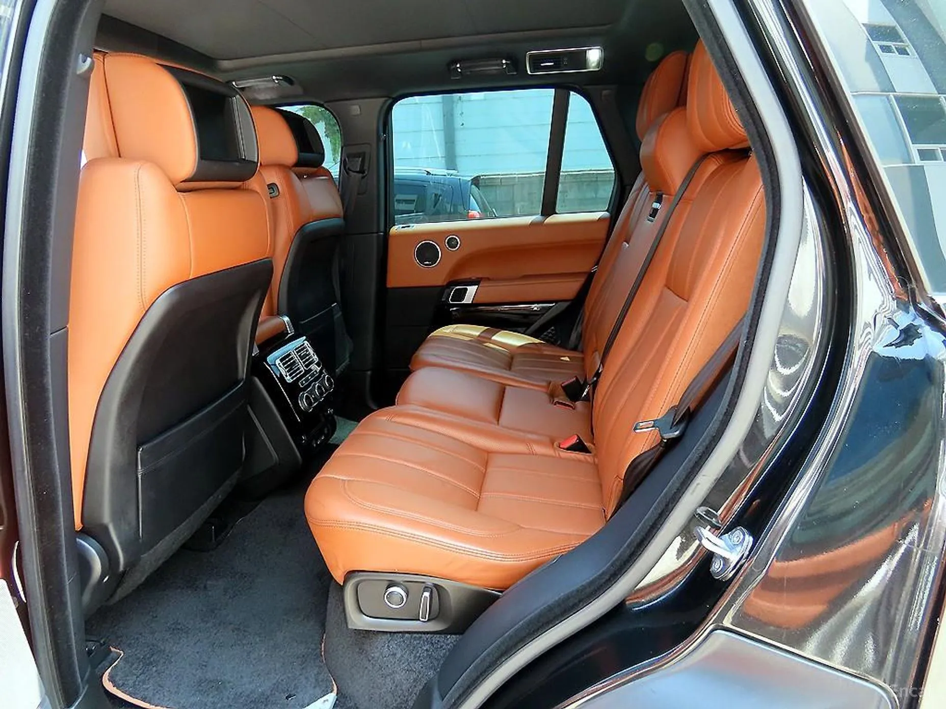 Land Rover Range Rover 4th Generation превью 7