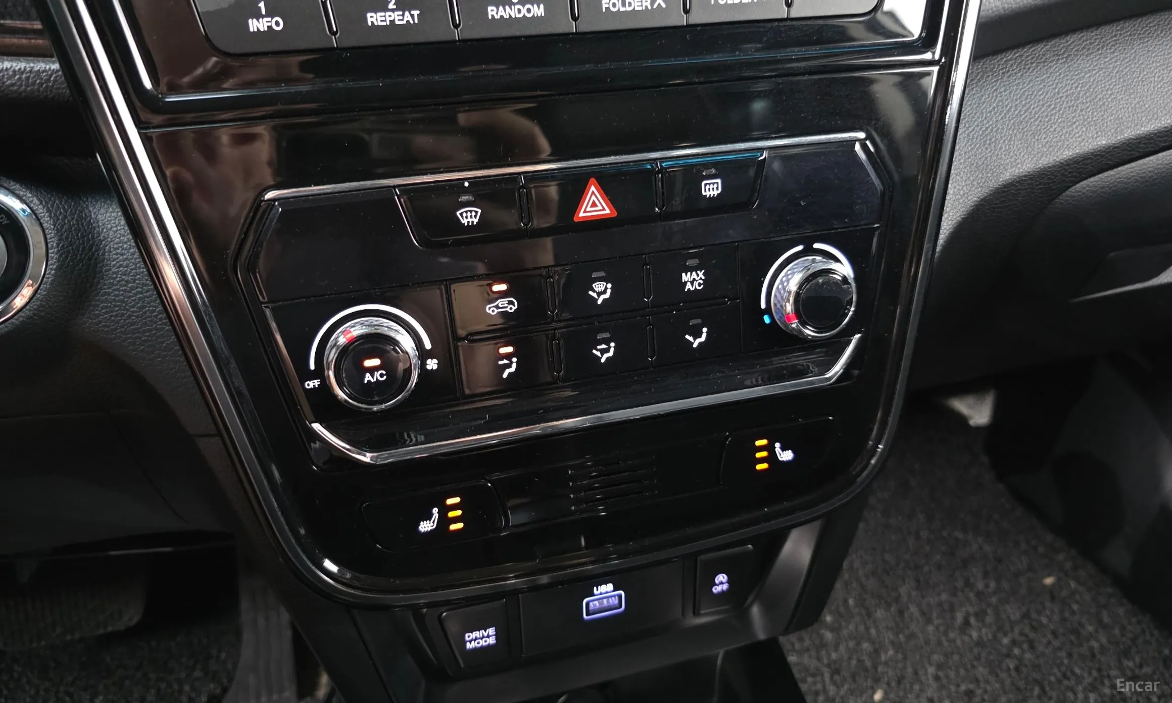 KG Mobility (SsangYong) Berry New Tivoli превью 16