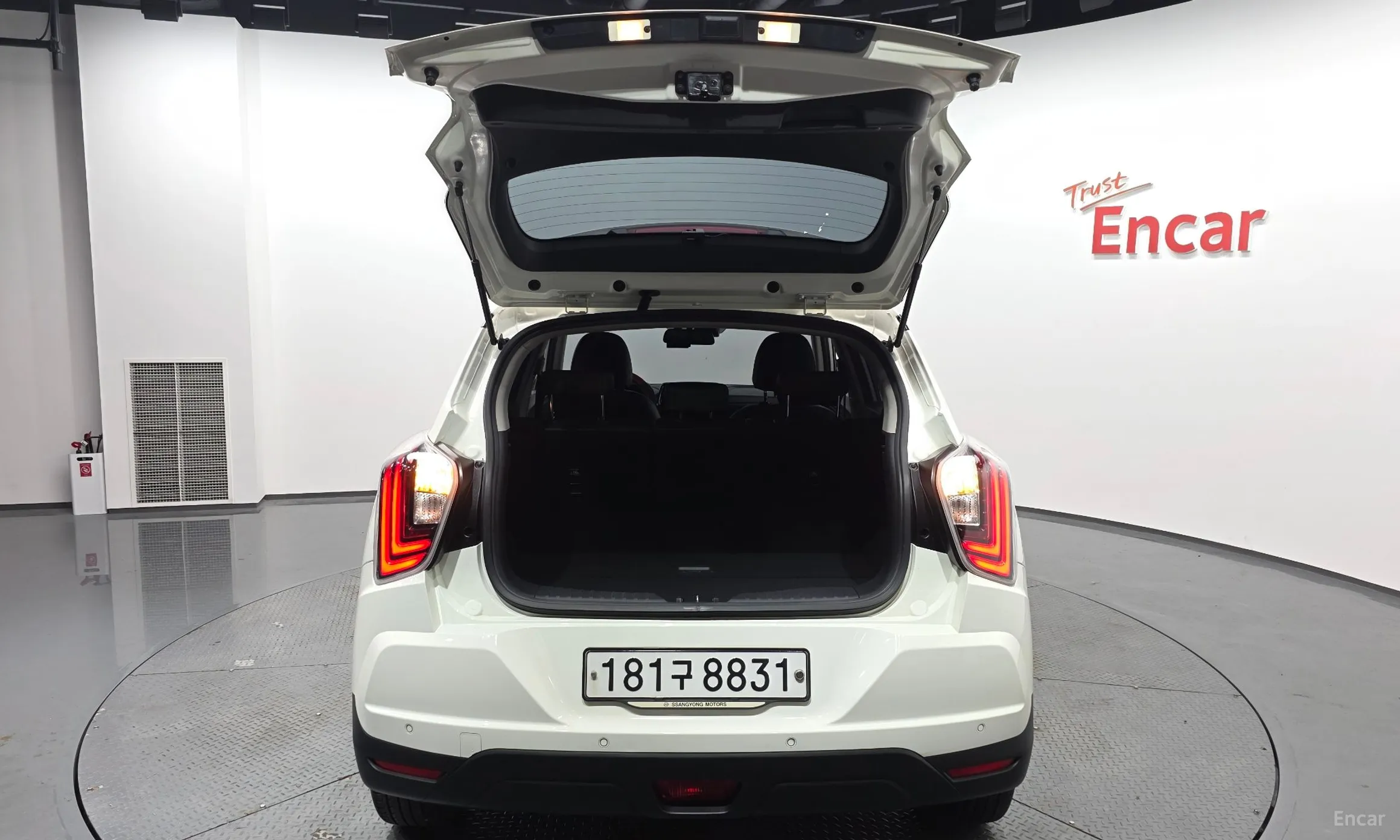 KG Mobility (SsangYong) Berry New Tivoli превью 20