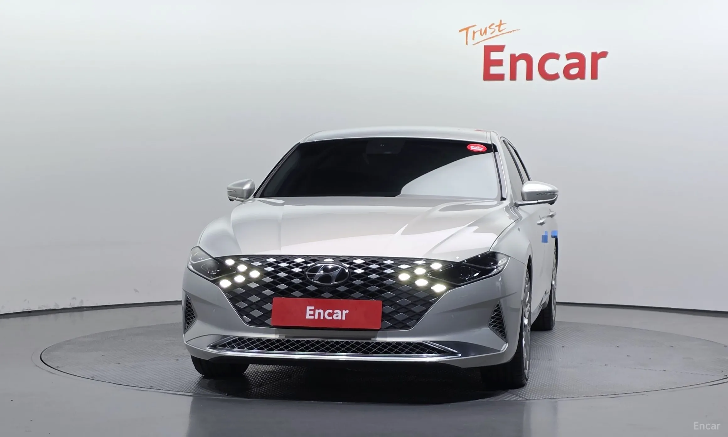 Hyundai Grandeur IG превью 3