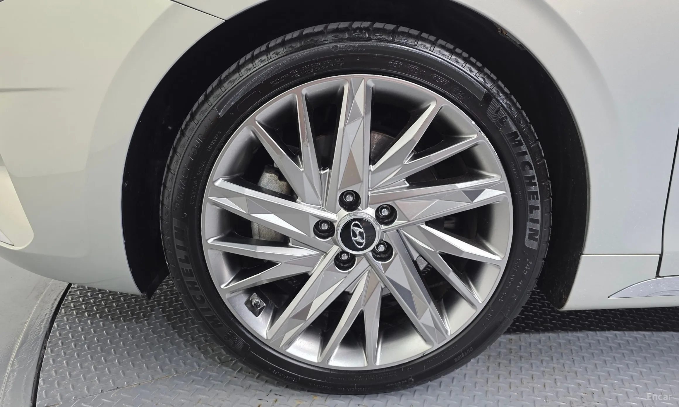 Hyundai Grandeur IG превью 5