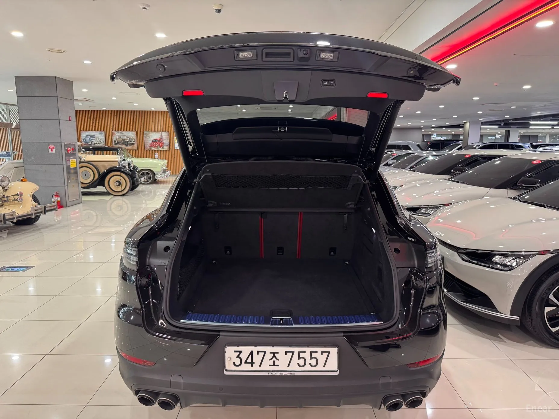 Porsche Cayenne (PO536) превью 15