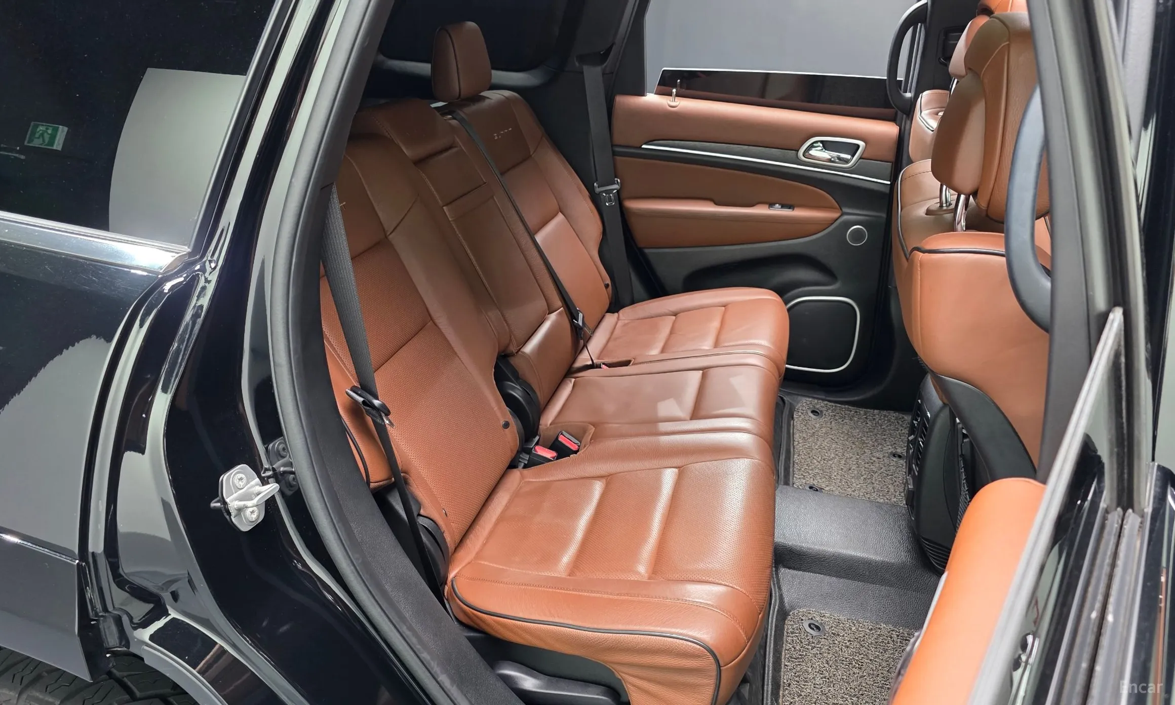 Jeep Grand Cherokee превью 11