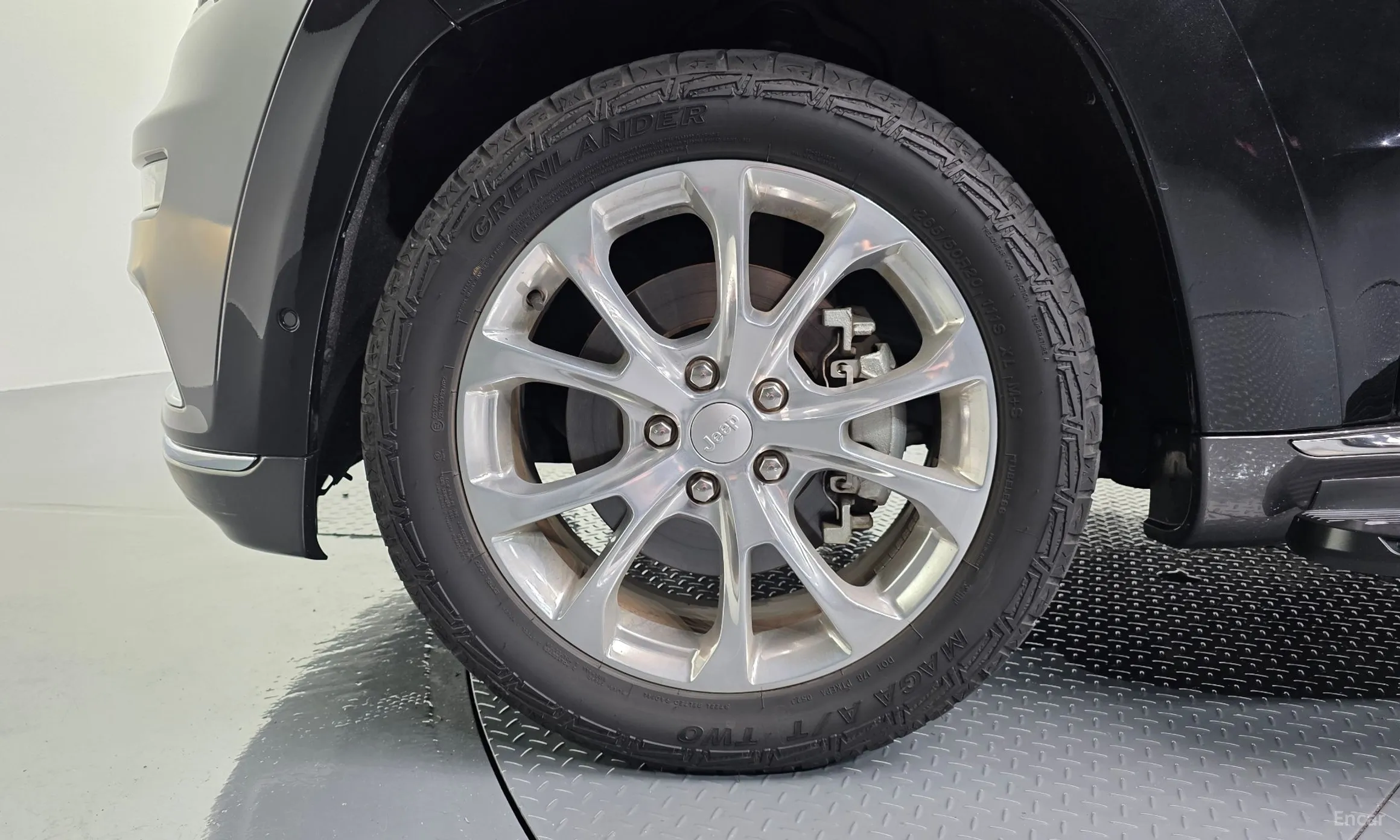 Jeep Grand Cherokee превью 5
