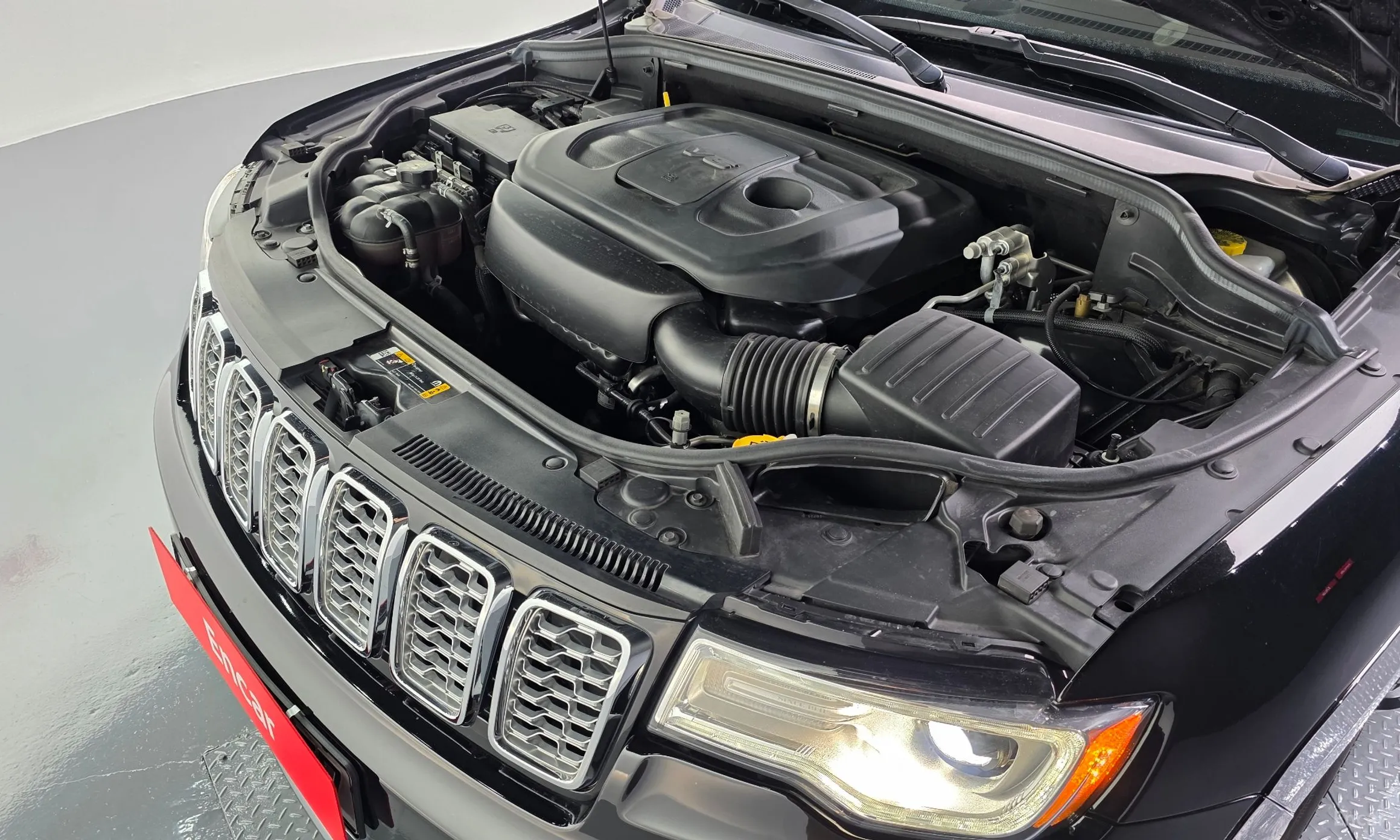 Jeep Grand Cherokee превью 6