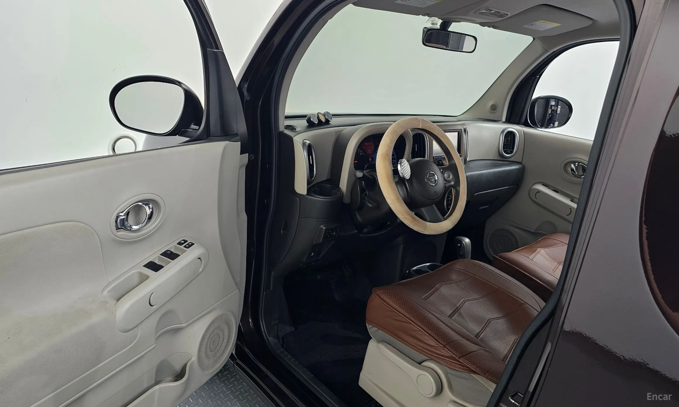 Nissan Cube превью 10