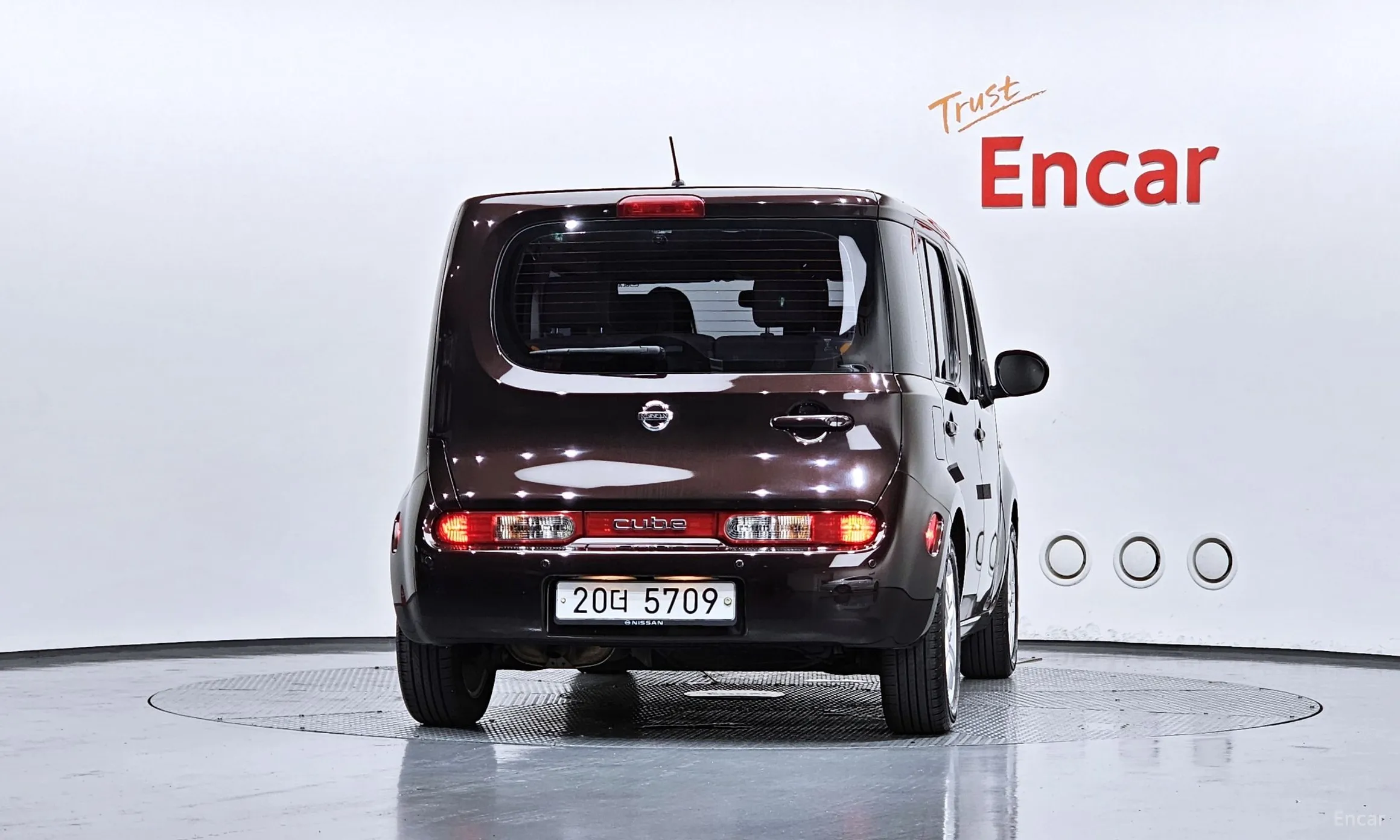 Nissan Cube превью 4