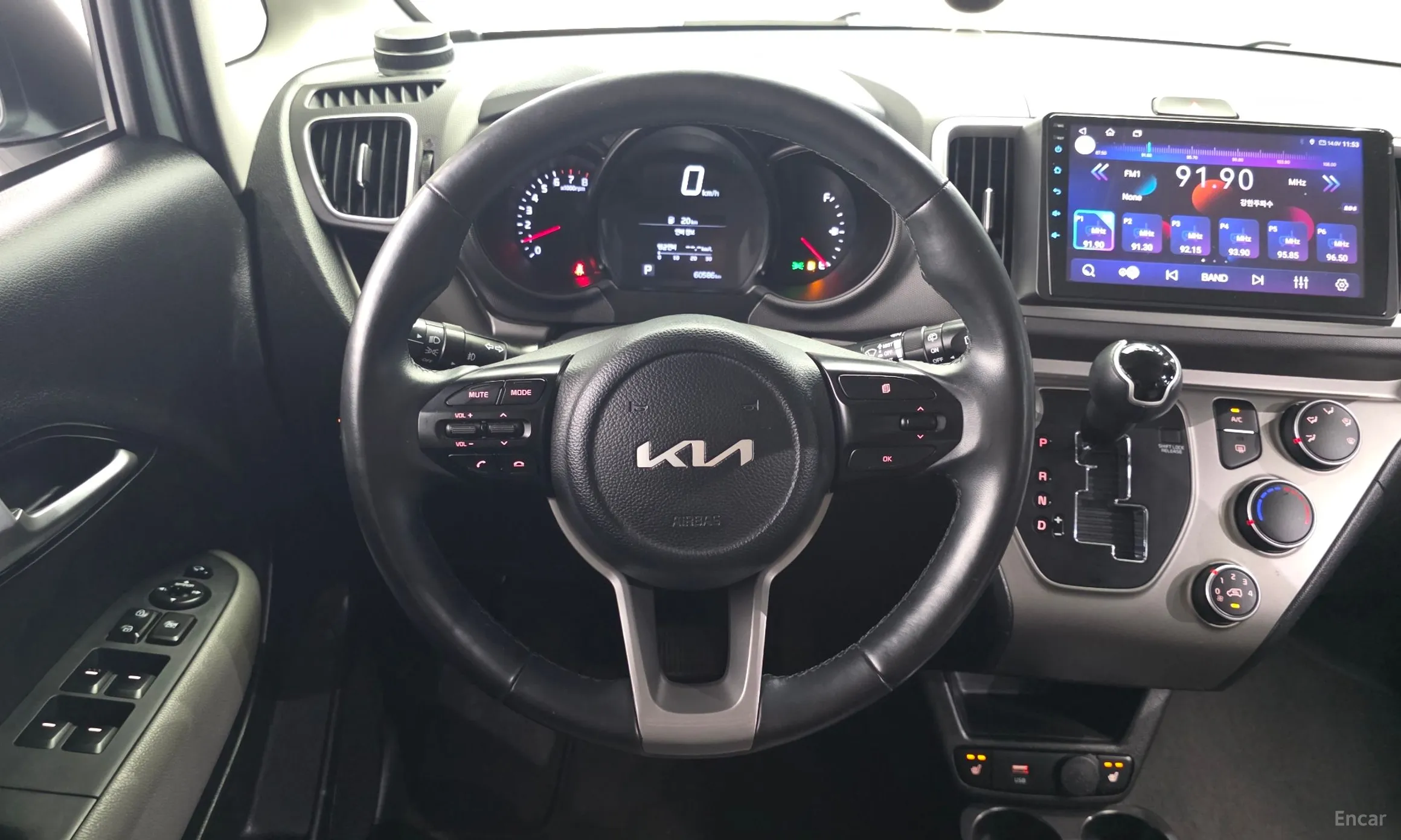 Kia Ray превью 13