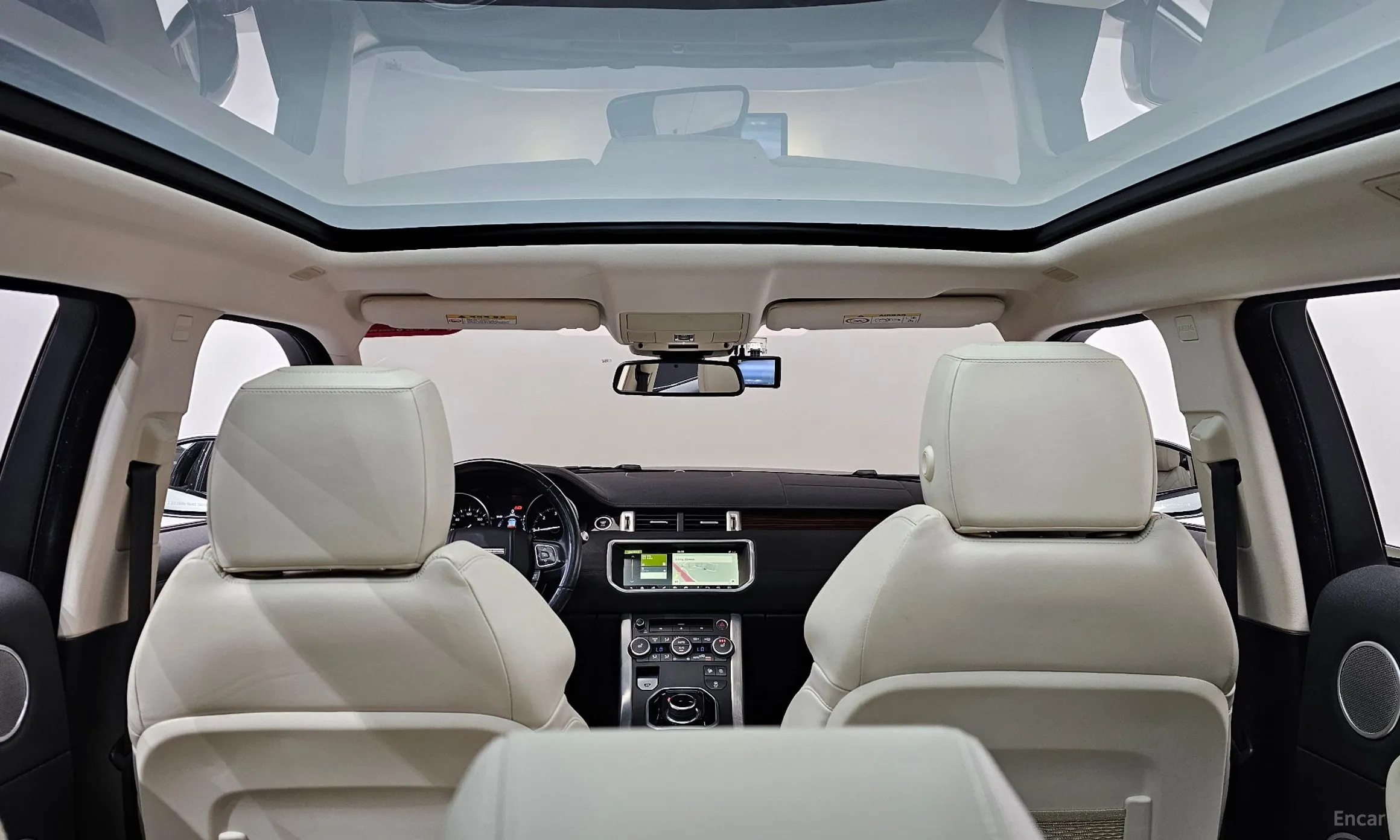 Land Rover Range Rover Evoque превью 19