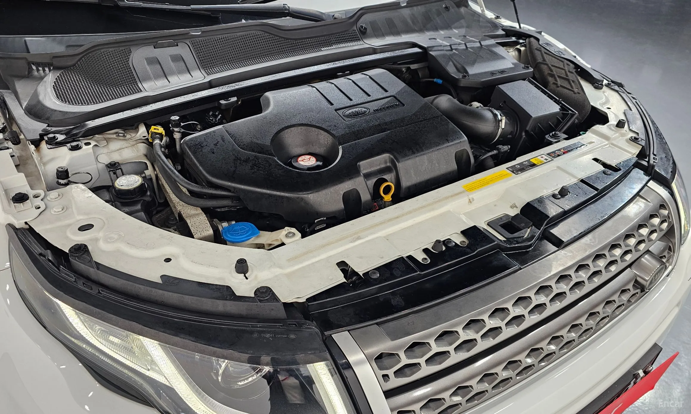 Land Rover Range Rover Evoque превью 6