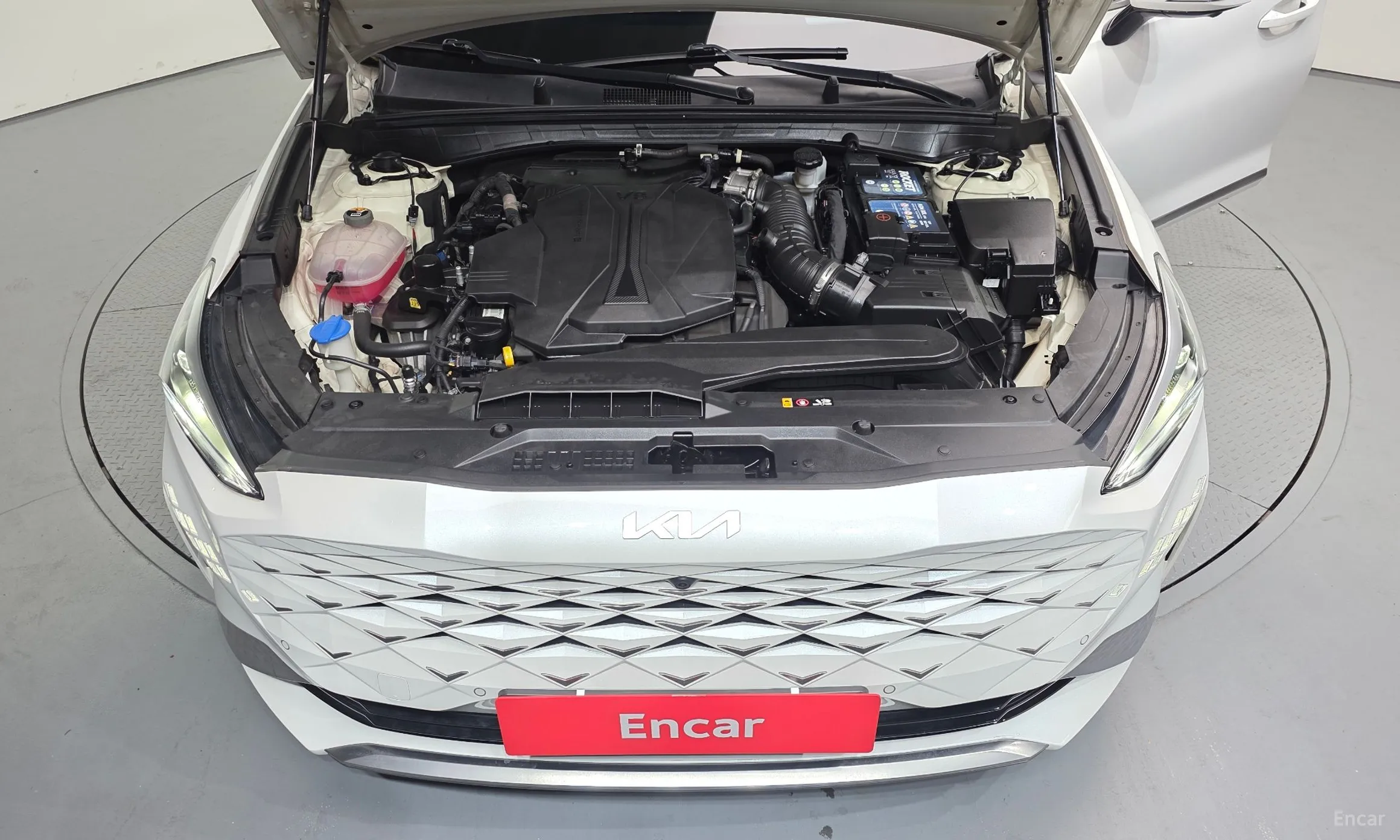 Kia K8 превью 6