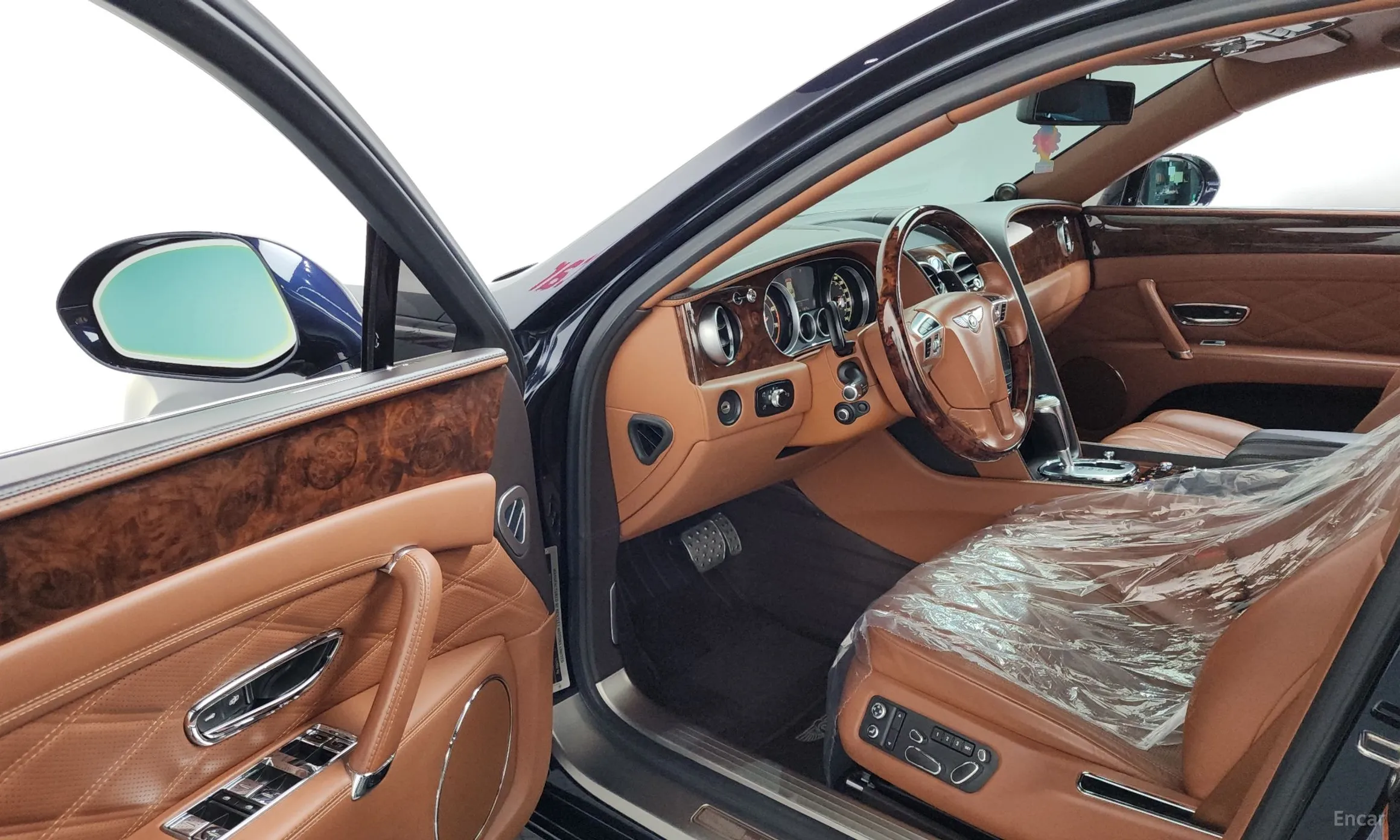 Bentley Flying Spur 2nd Generation превью 10