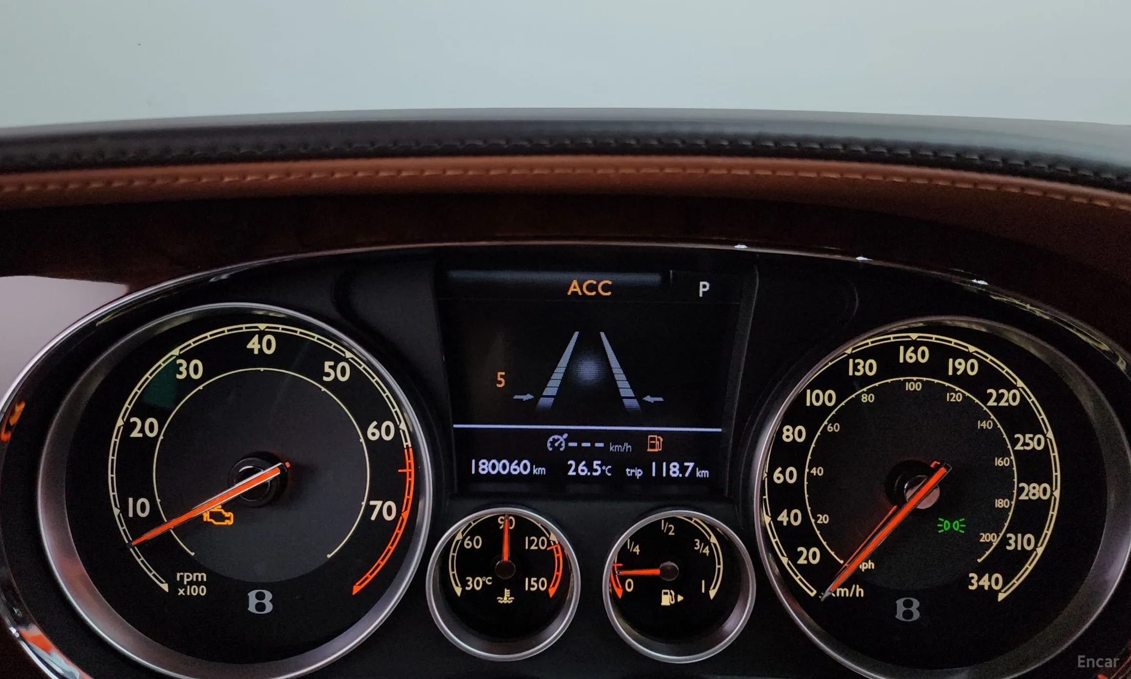 Bentley Flying Spur 2nd Generation превью 20