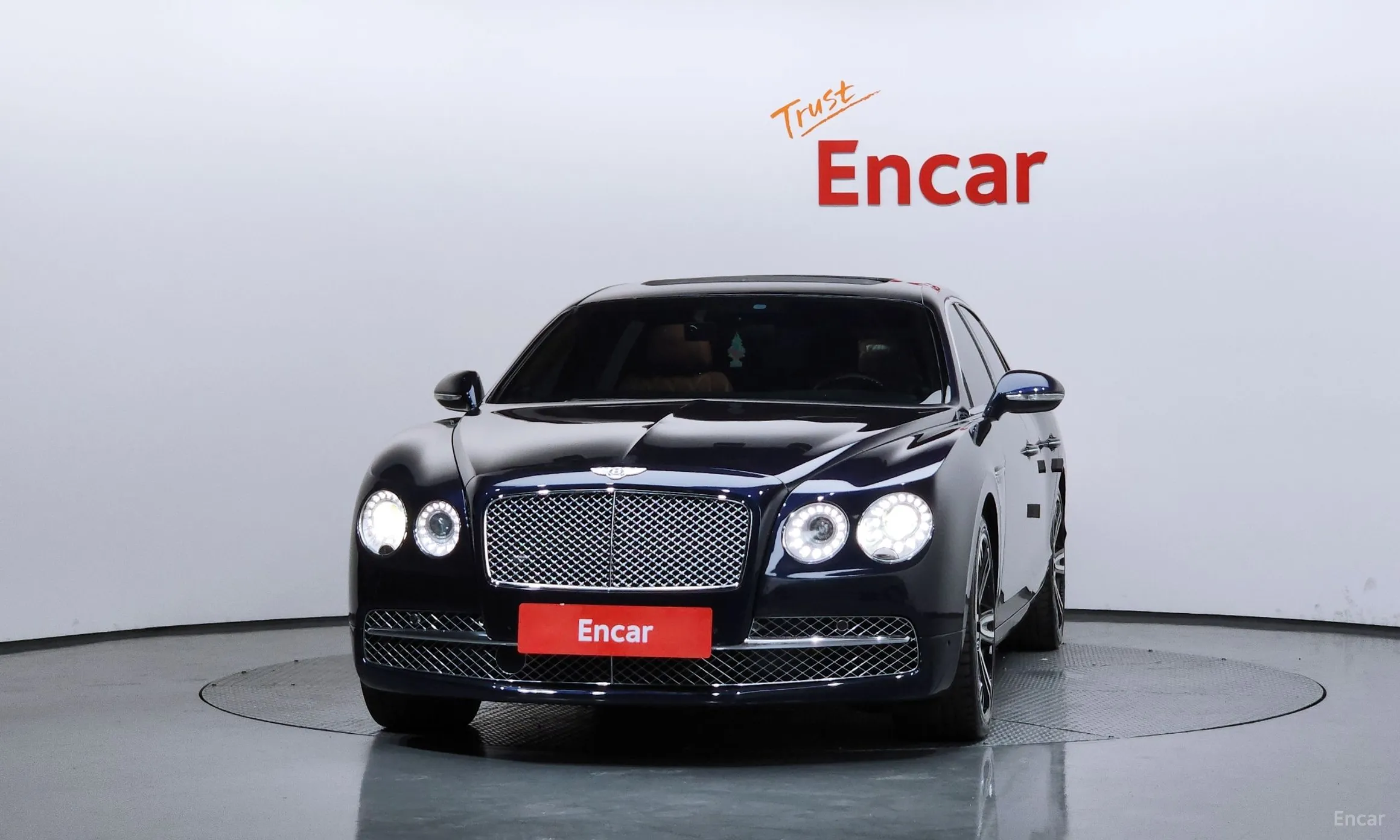 Bentley Flying Spur 2nd Generation превью 3