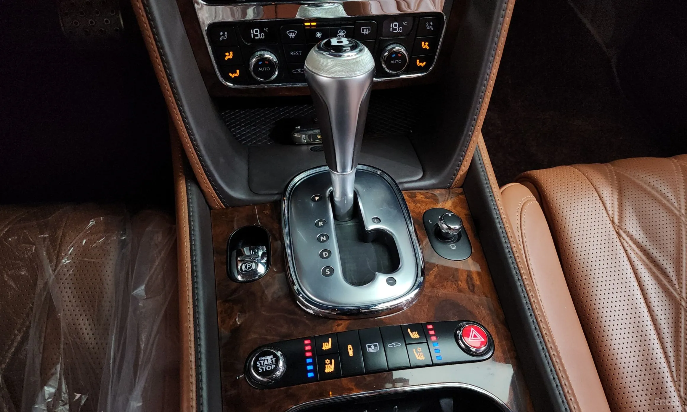 Bentley Flying Spur 2nd Generation превью 9