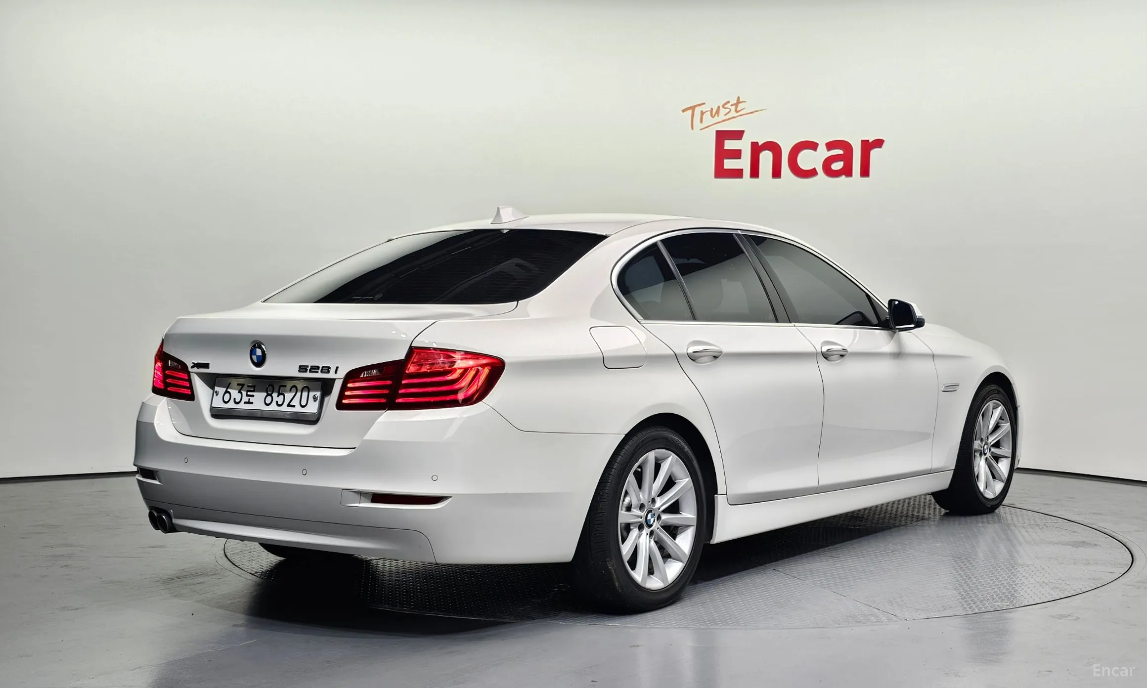 BMW 5 Series (F10) превью 2