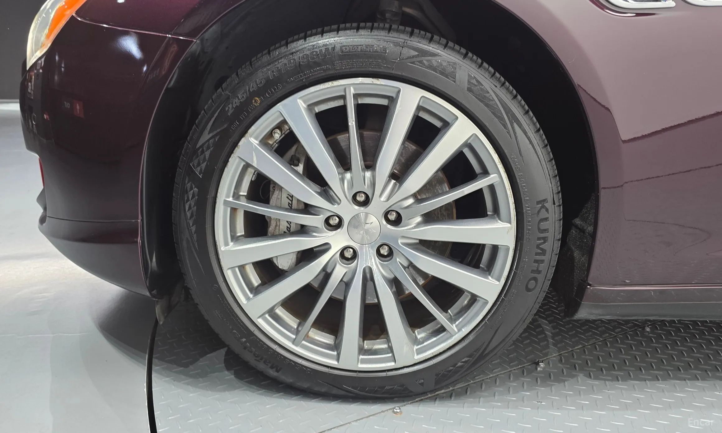 Maserati Quattroporte превью 5