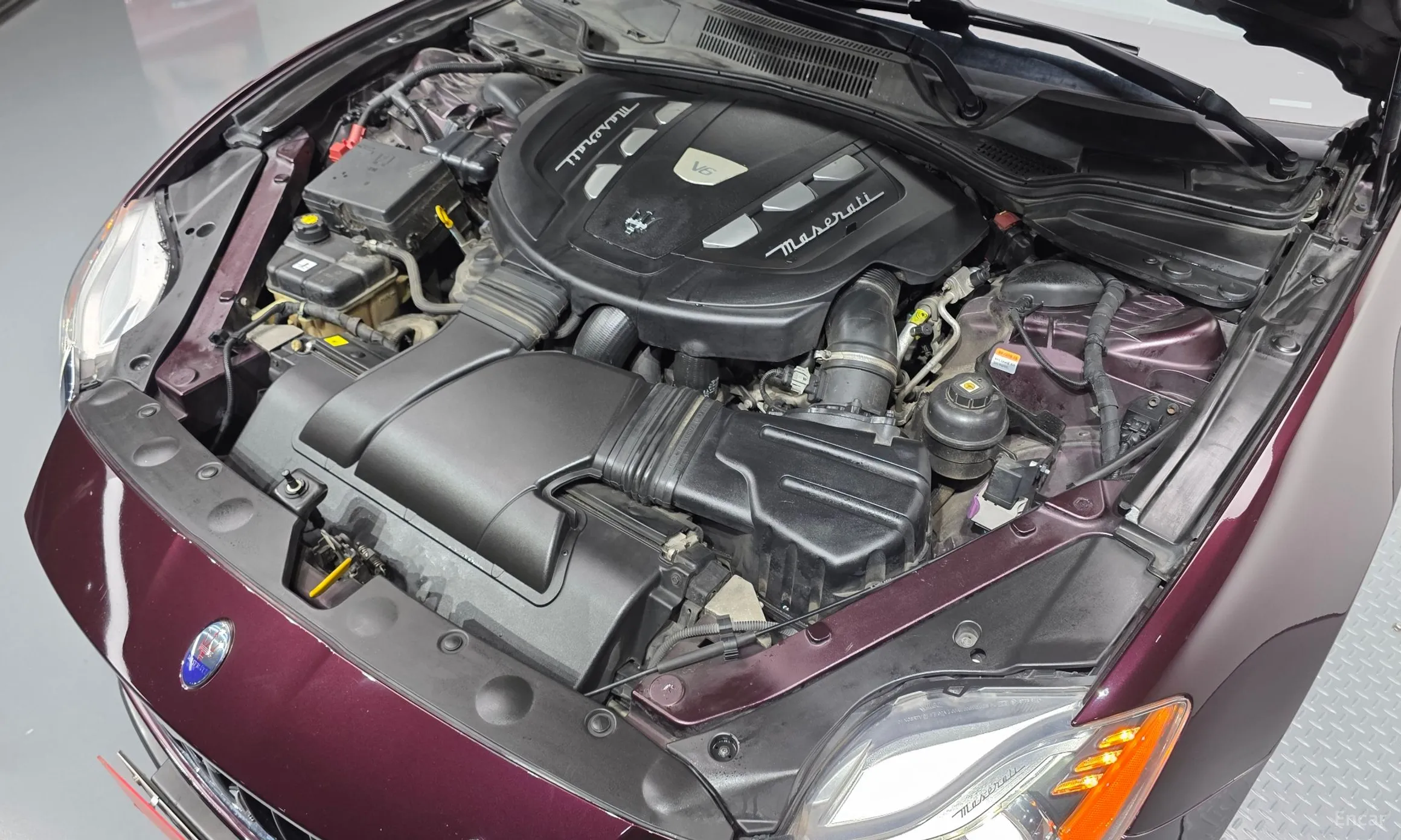 Maserati Quattroporte превью 6