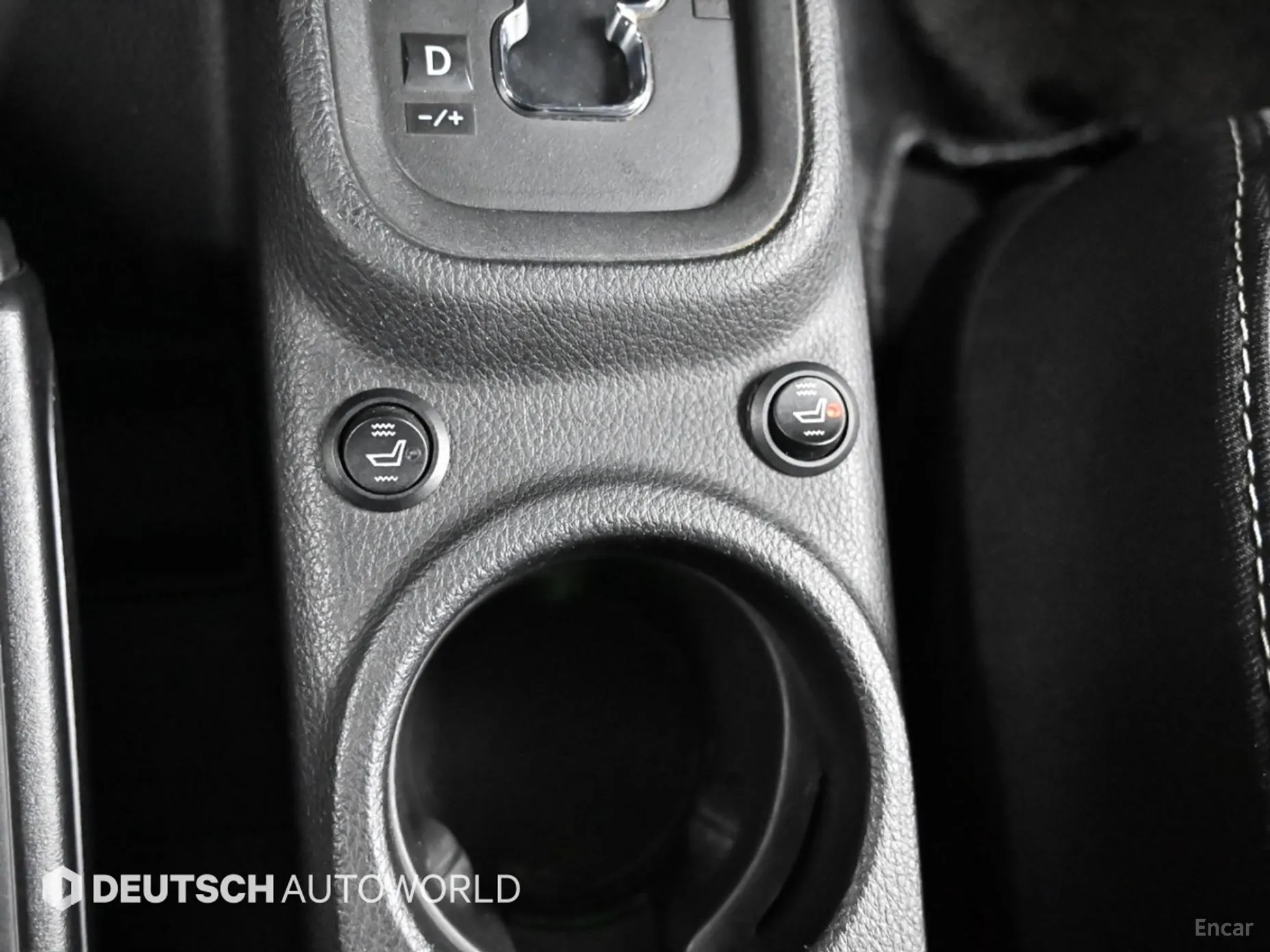 Jeep Wrangler (JK) превью 17
