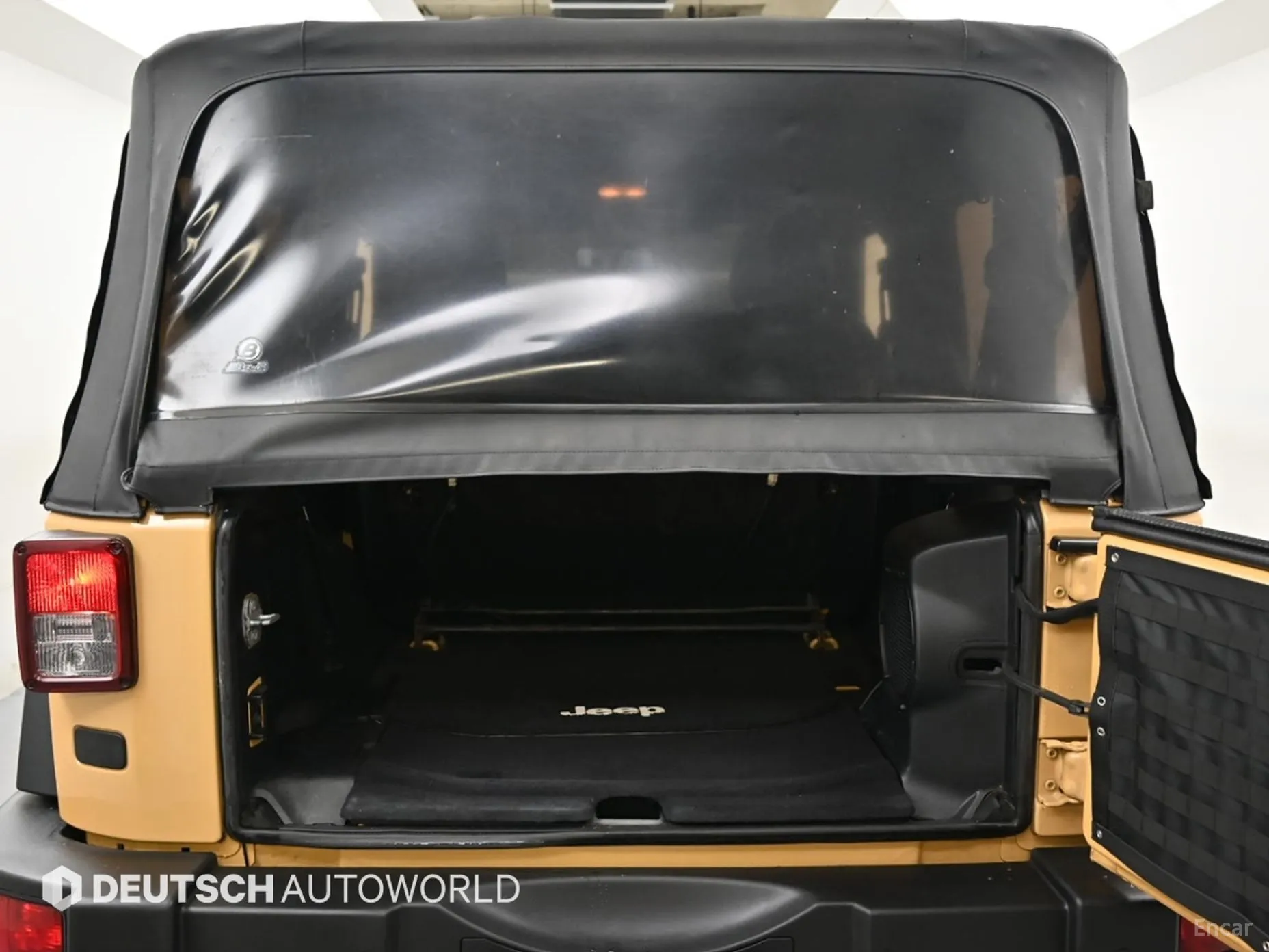 Jeep Wrangler (JK) превью 19