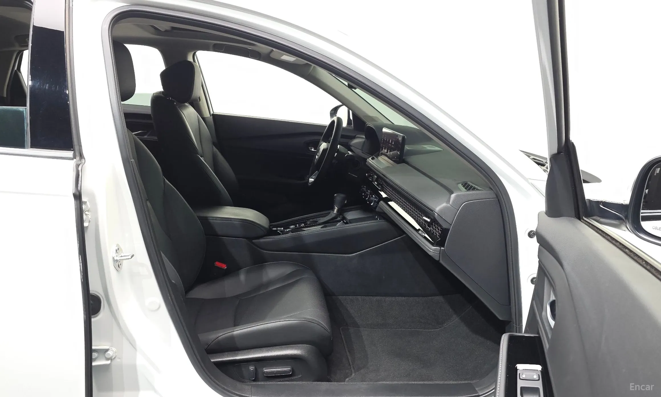 Honda Accord 11th Generation превью 11