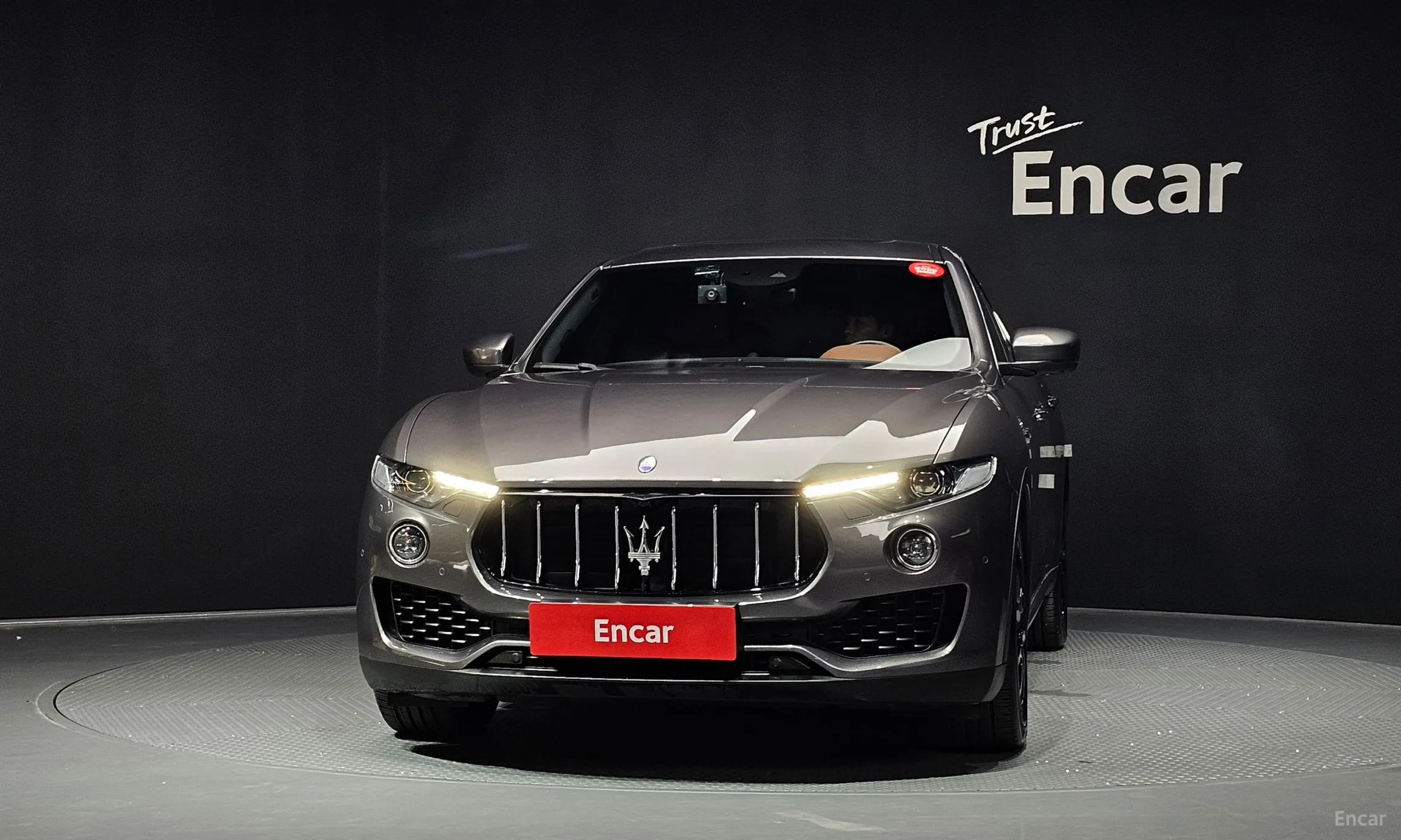 Maserati Levante превью 3