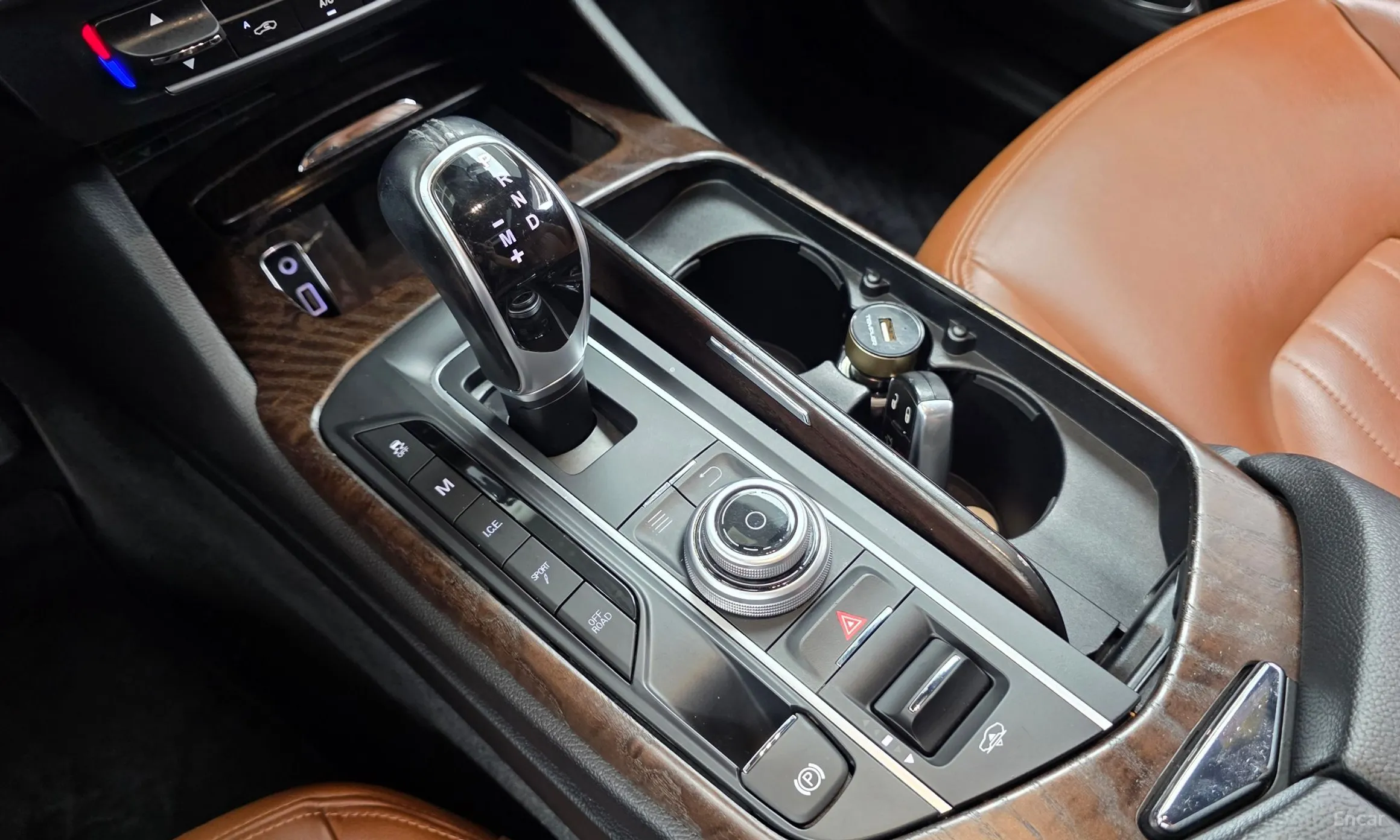 Maserati Levante превью 9