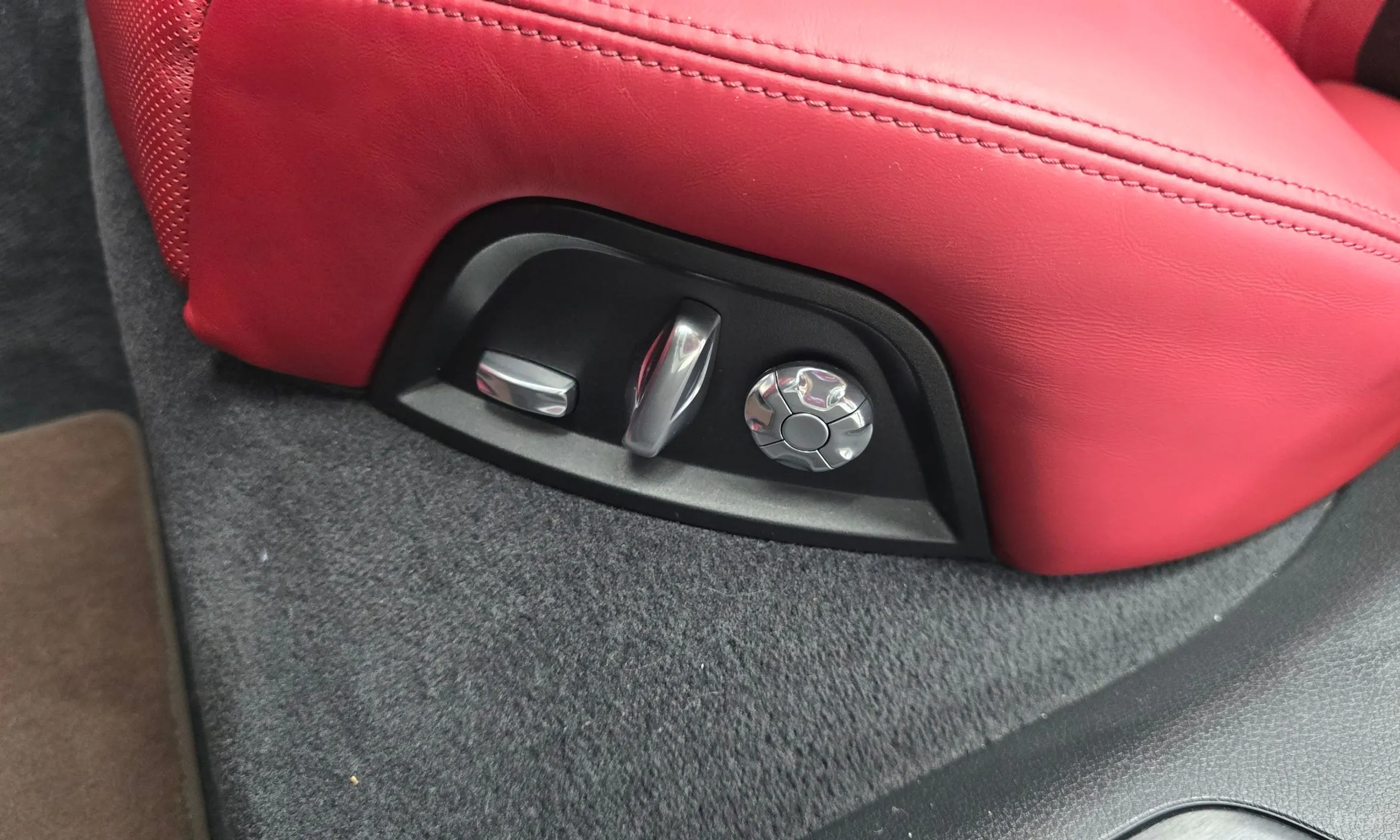 Porsche Panamera (971) превью 19