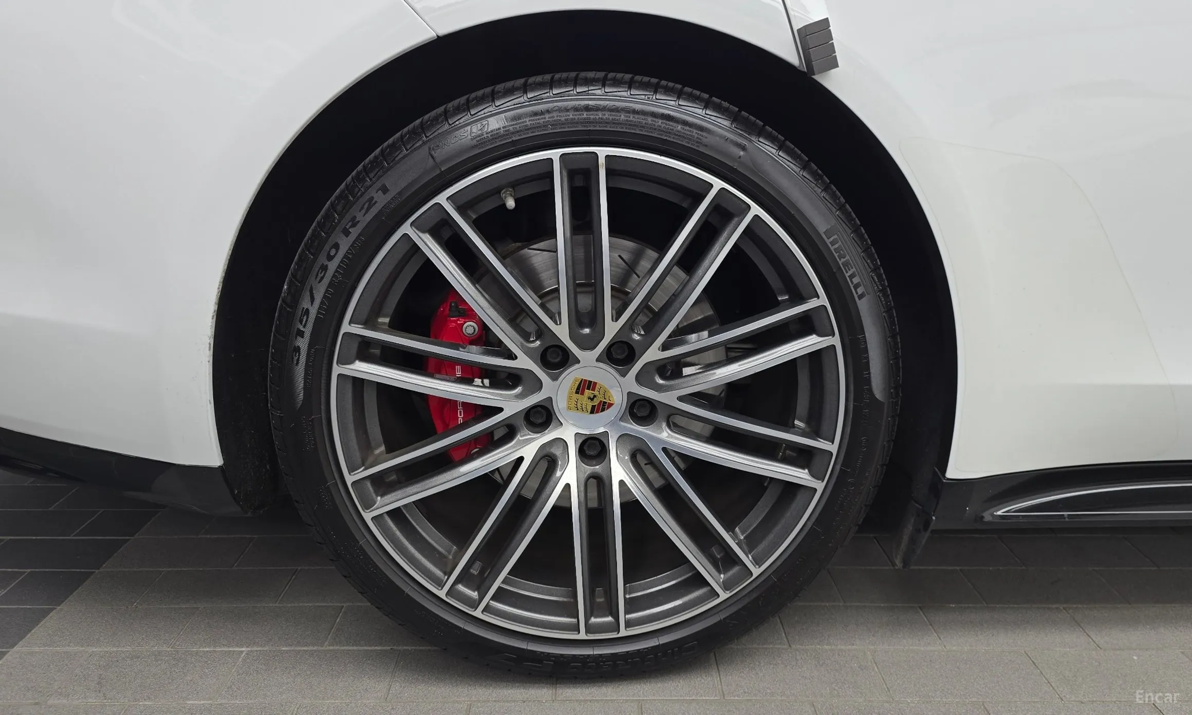 Porsche Panamera (971) превью 5