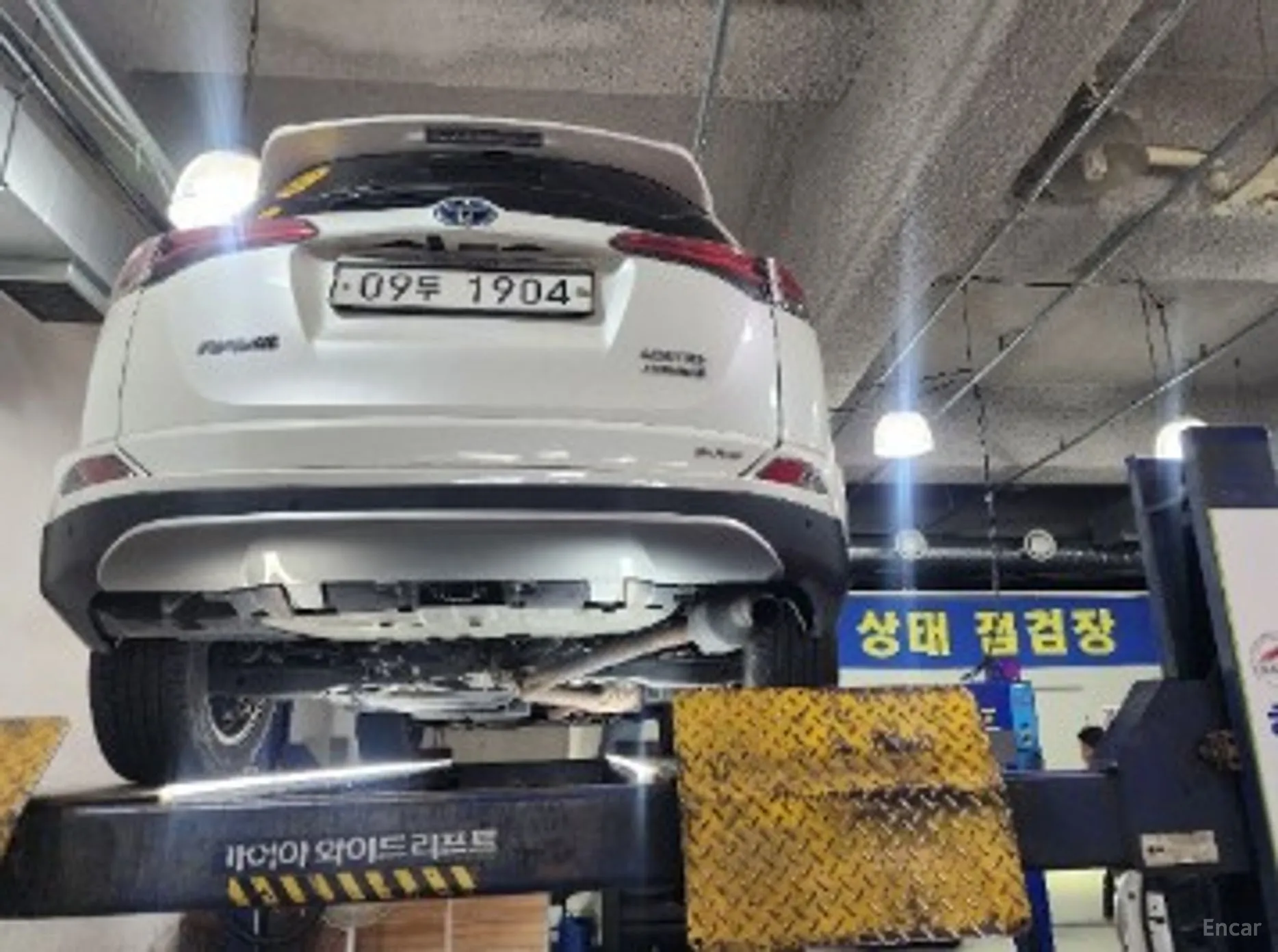 Toyota RAV4 2