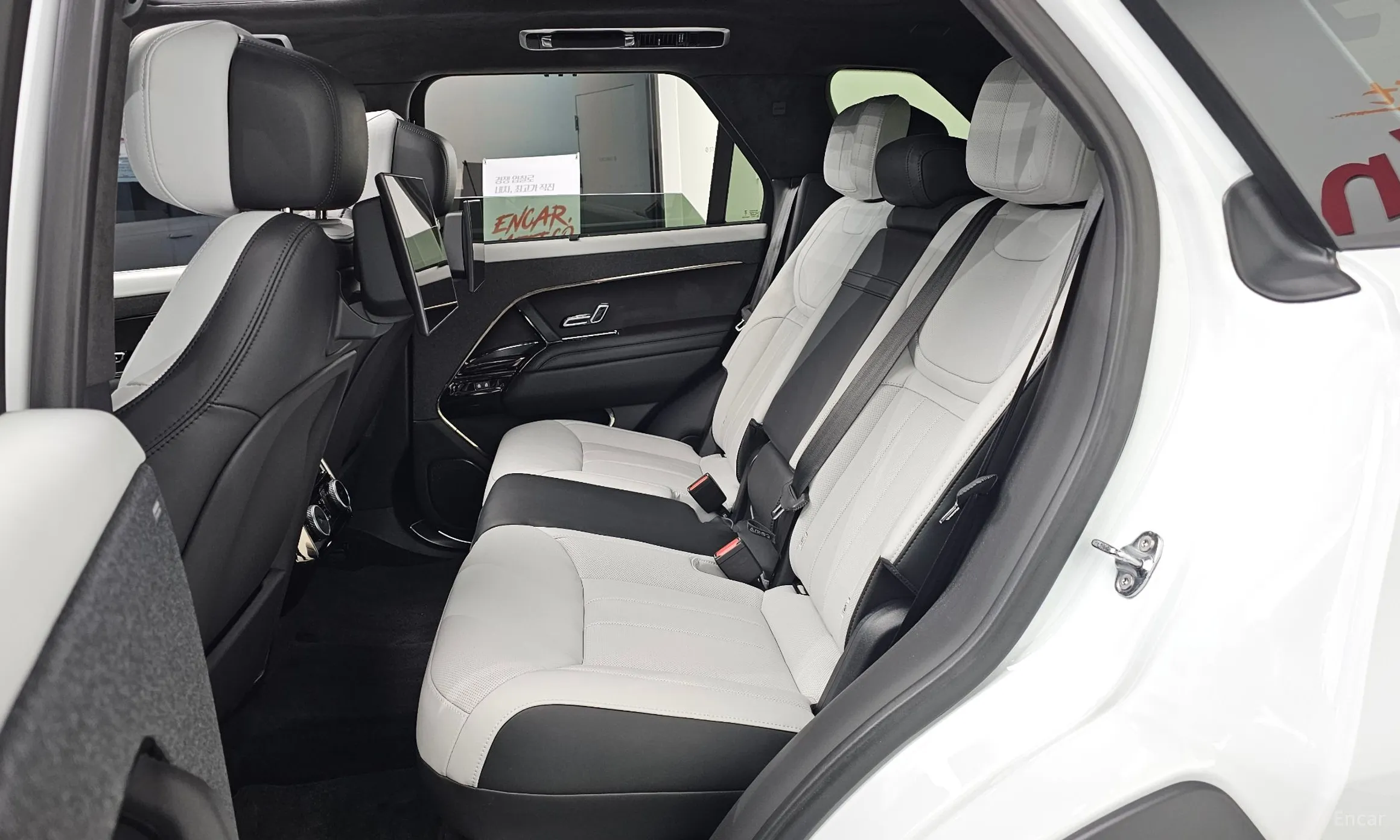 Land Rover Range Rover Sport 3rd Generation превью 12