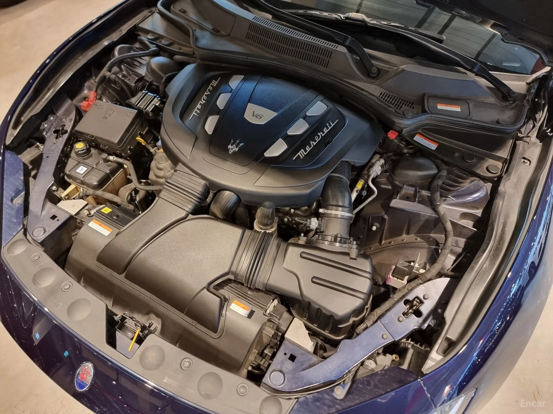 Maserati Ghibli превью 17