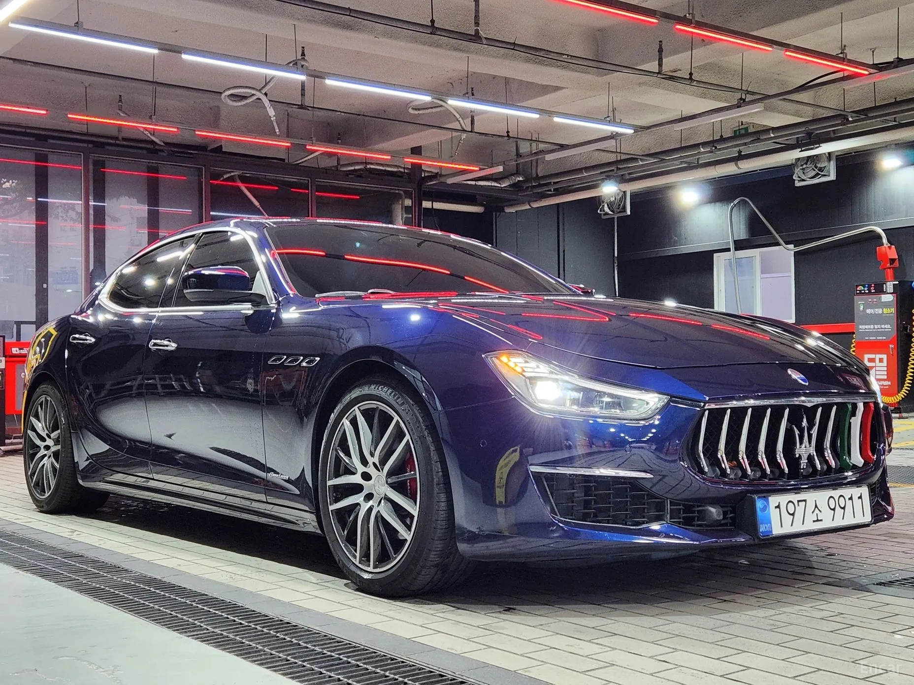 Maserati Ghibli превью 3