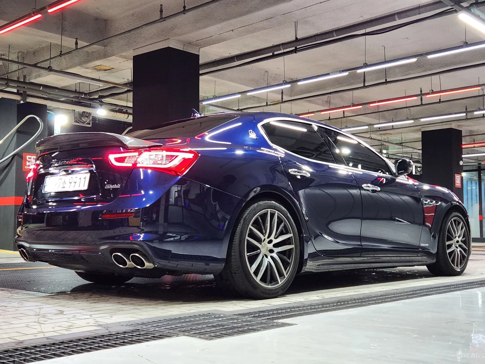Maserati Ghibli превью 5