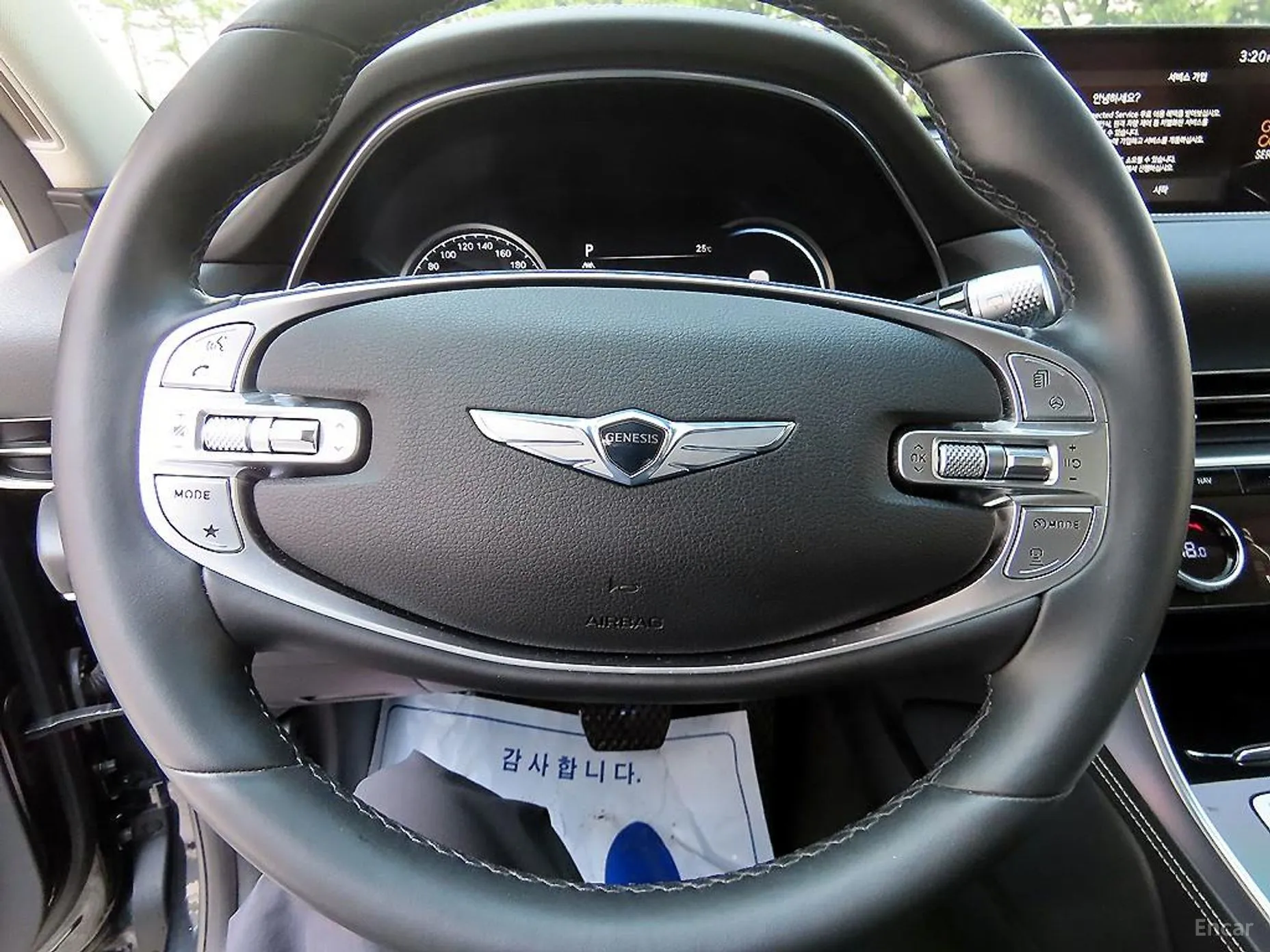 Genesis GV80 превью 8