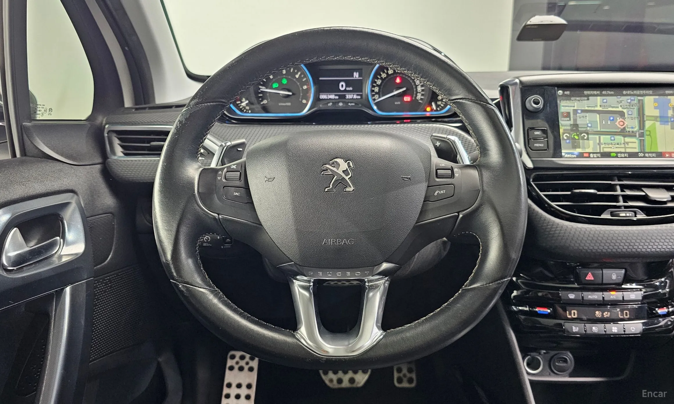 Peugeot 2008. превью 13