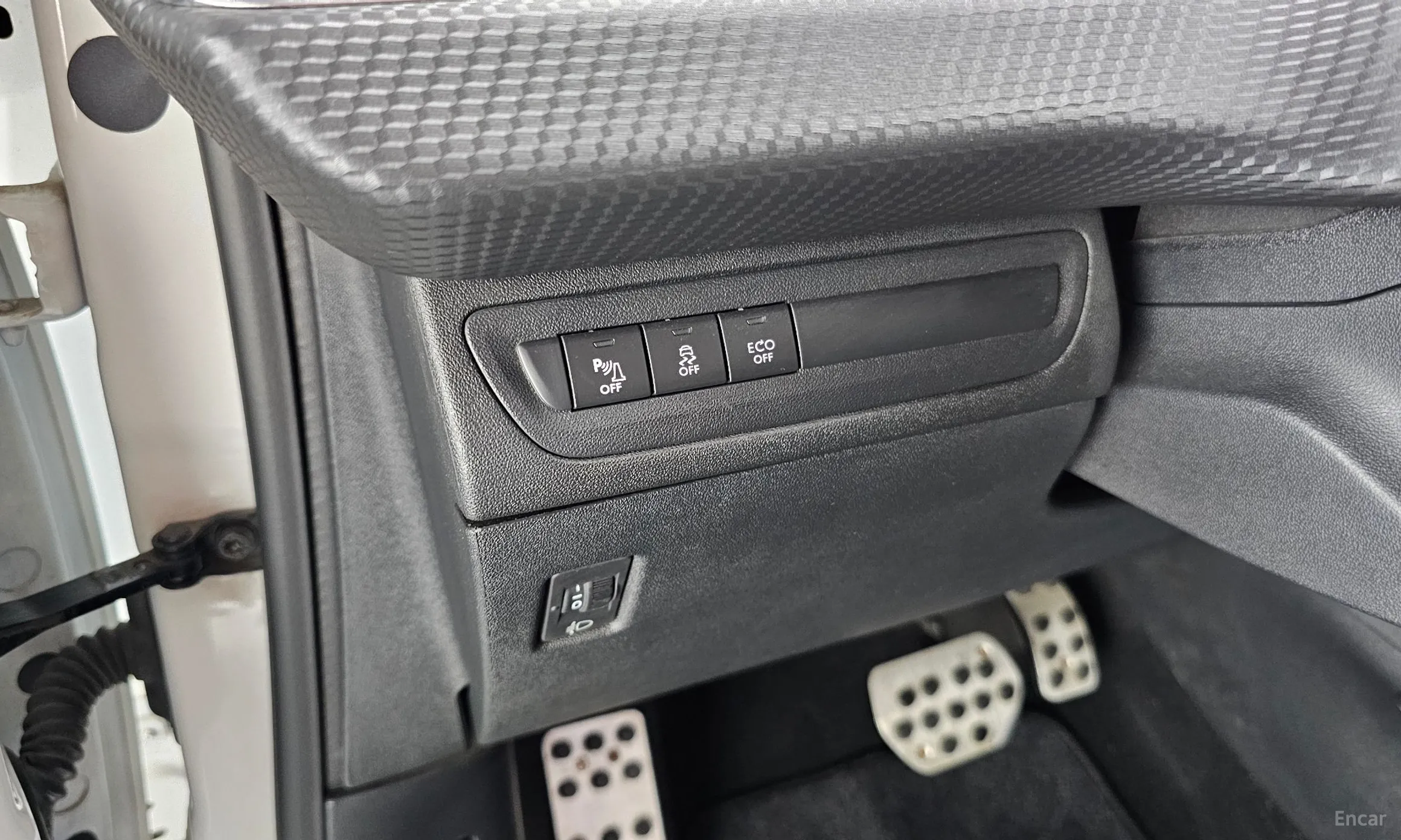Peugeot 2008. превью 17