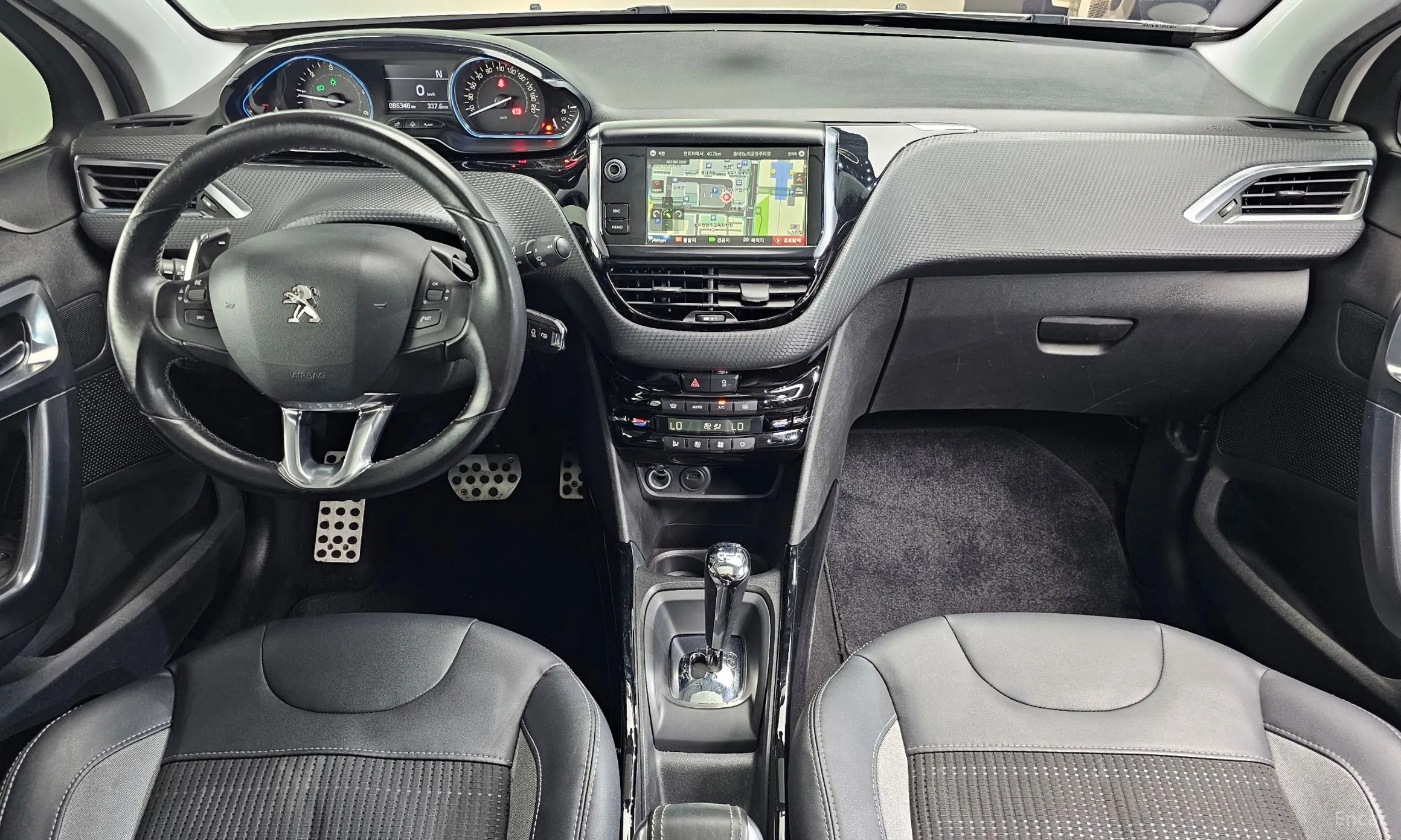 Peugeot 2008. превью 7
