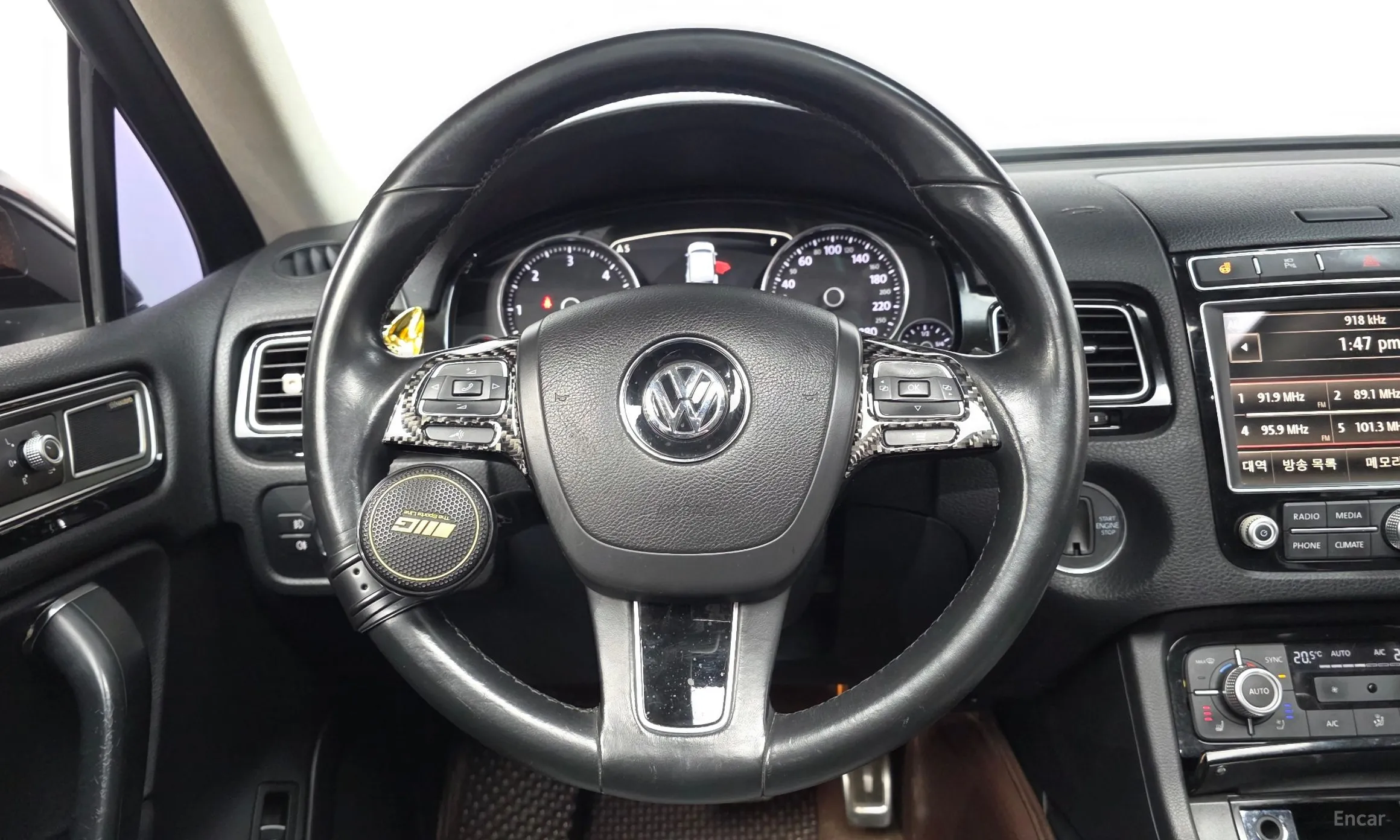 Volkswagen New Touareg превью 13