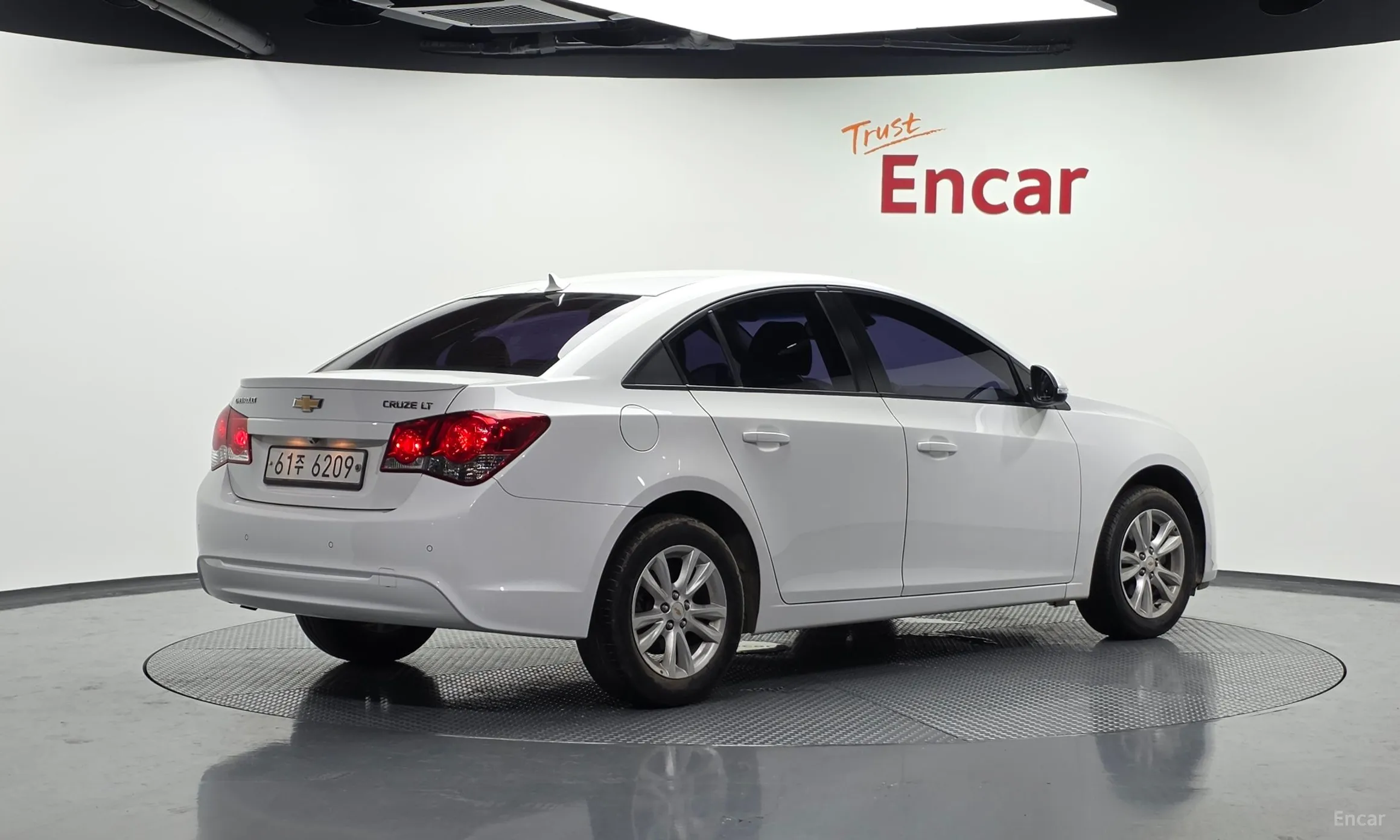 Chevrolet (GM Daewoo) Cruze превью 2