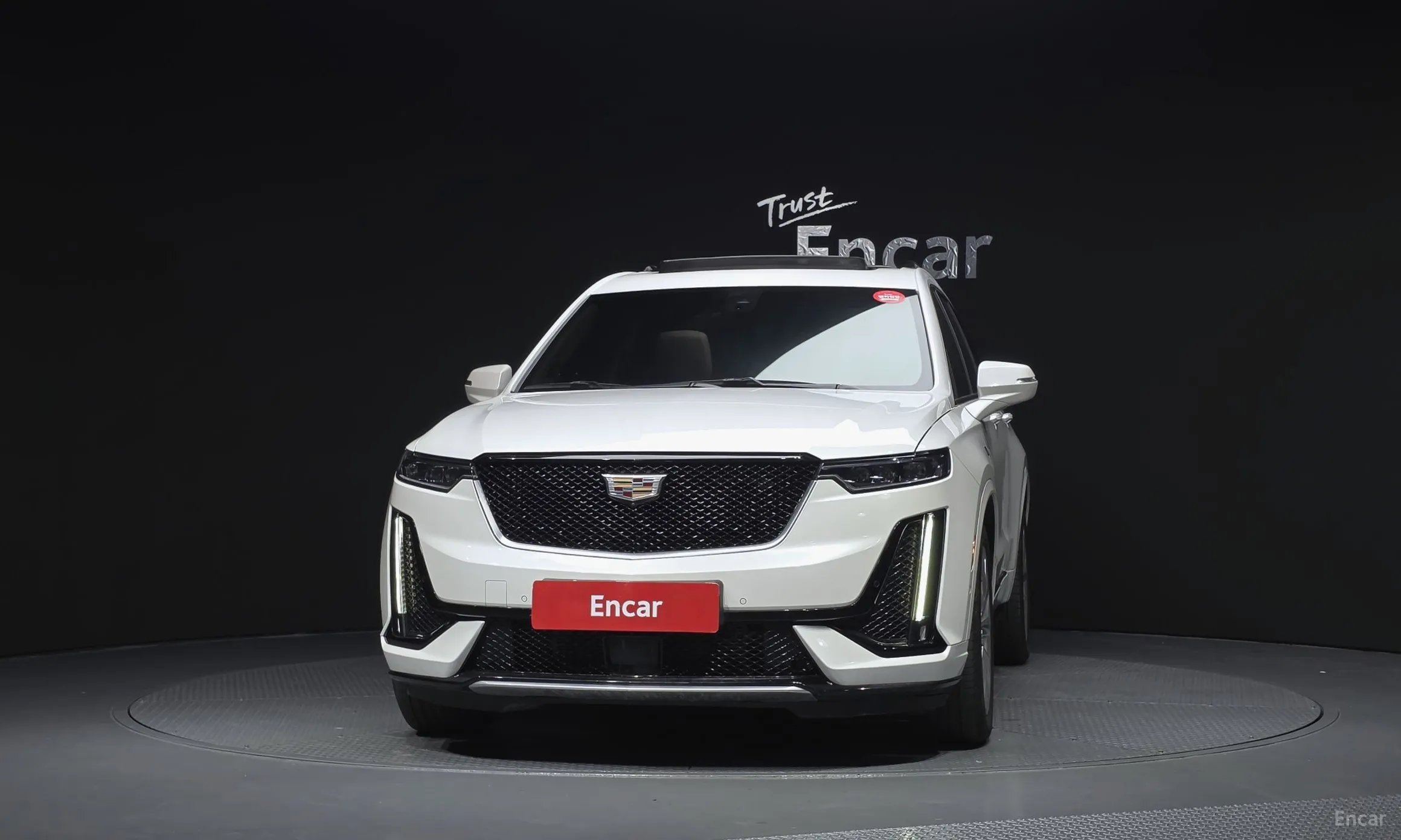 Cadillac XT6 превью 3
