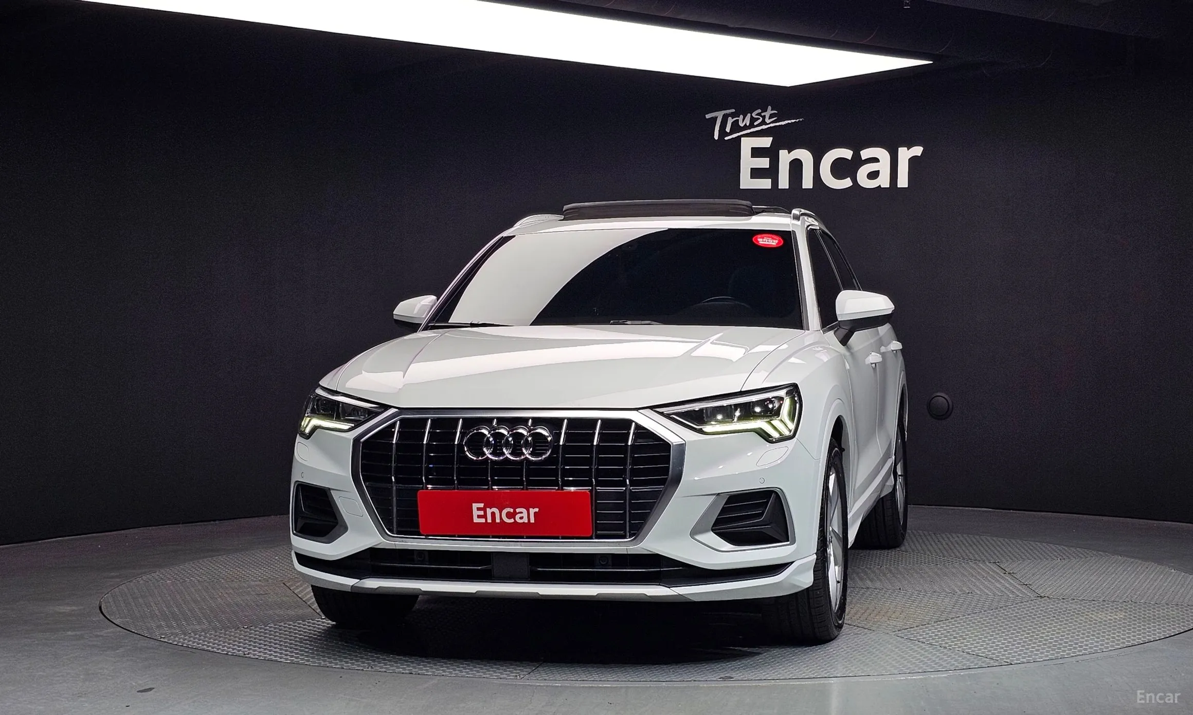 Audi Q3 (F3) превью 3
