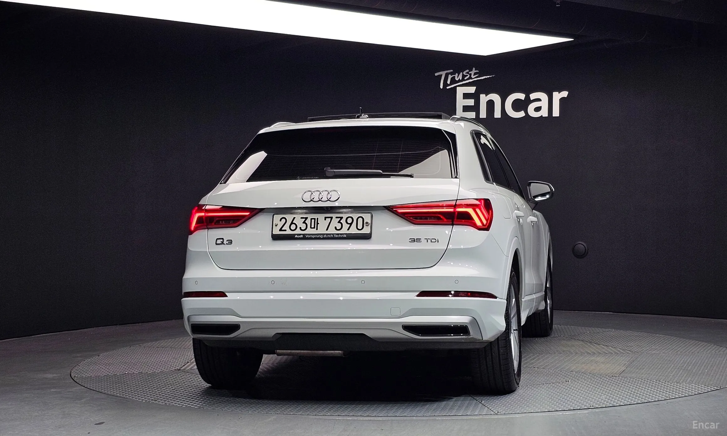 Audi Q3 (F3) превью 4