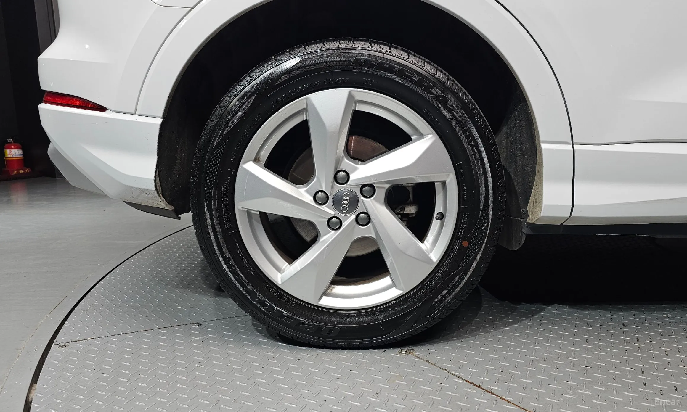Audi Q3 (F3) превью 5