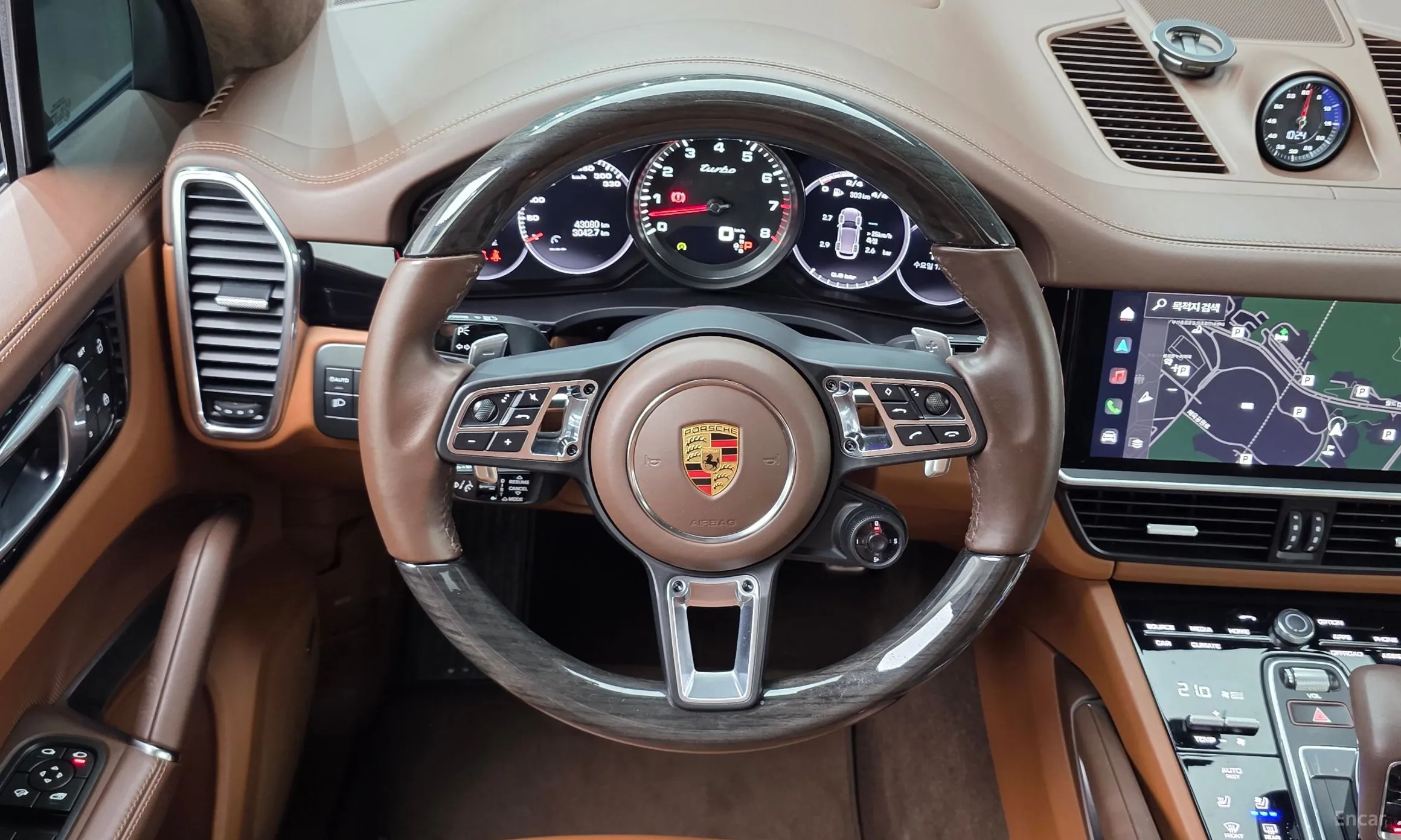 Porsche Cayenne (PO536) превью 13