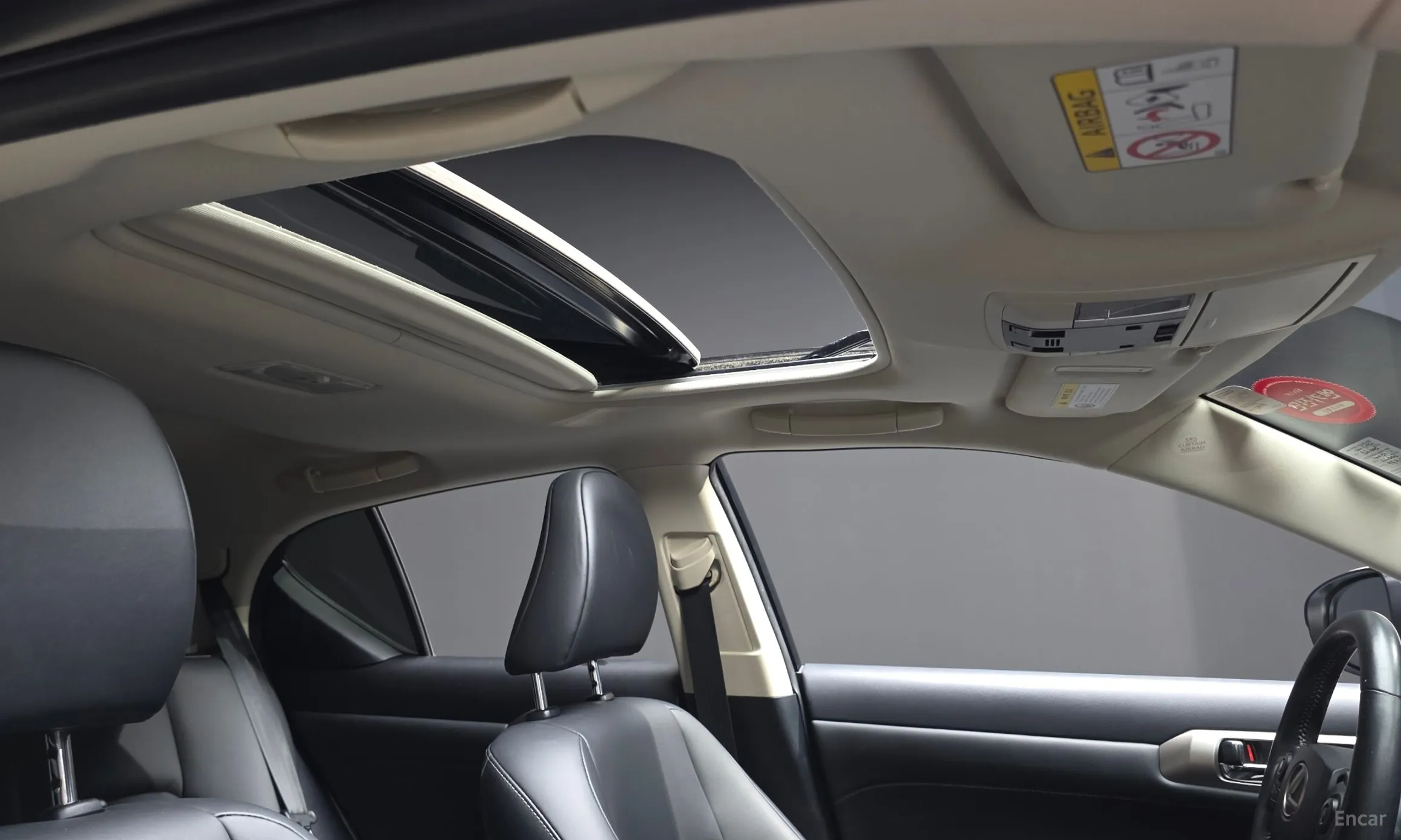 Lexus CT200h превью 20