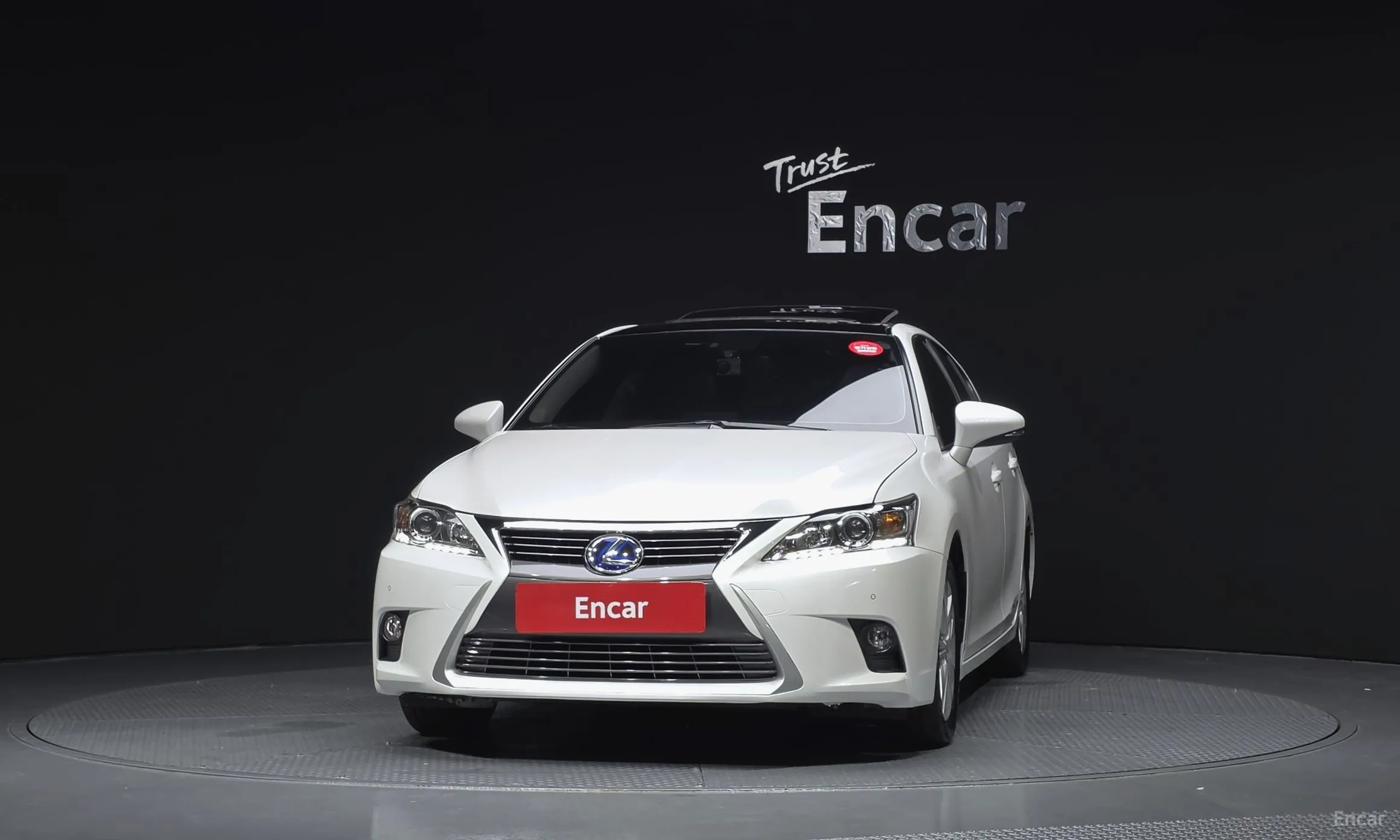 Lexus CT200h превью 3