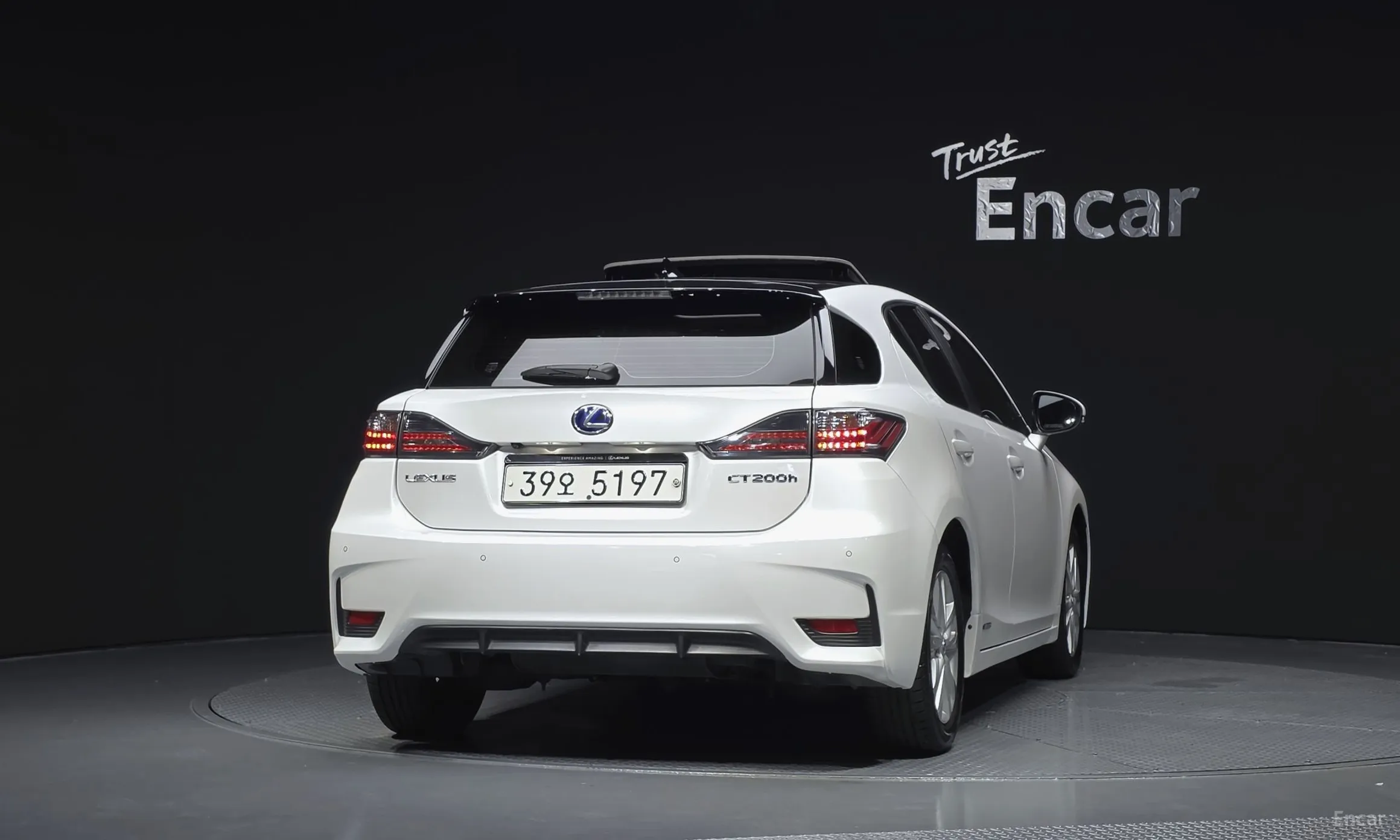 Lexus CT200h превью 4