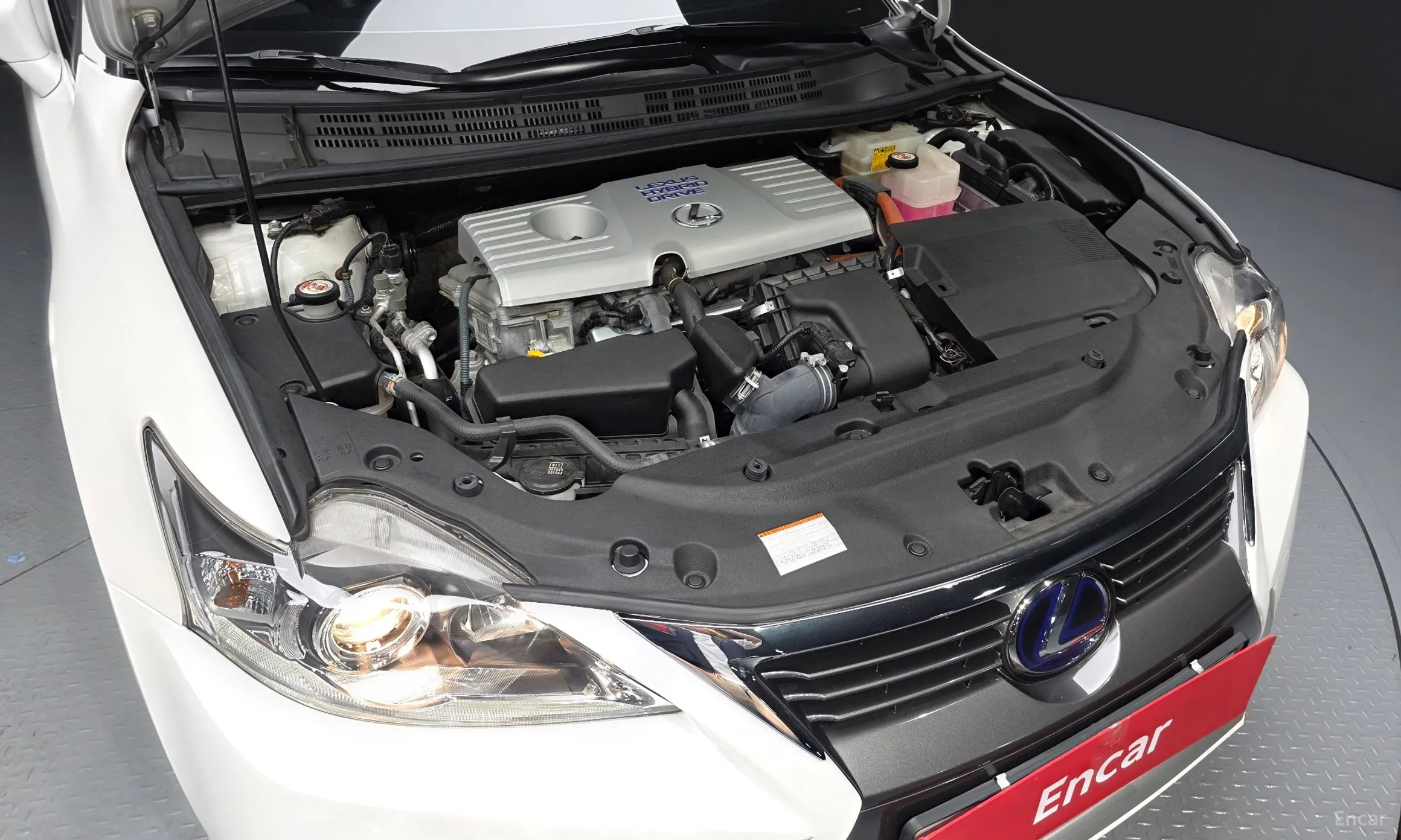 Lexus CT200h превью 6